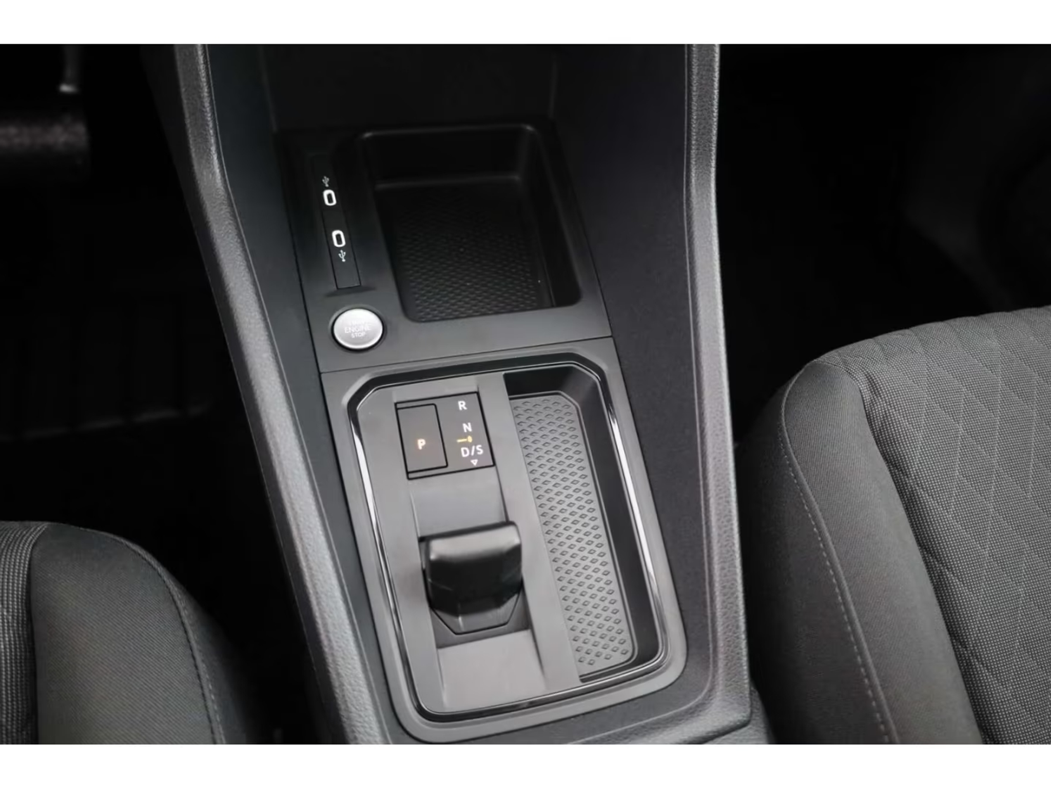 listing desktop thumbnail image 6