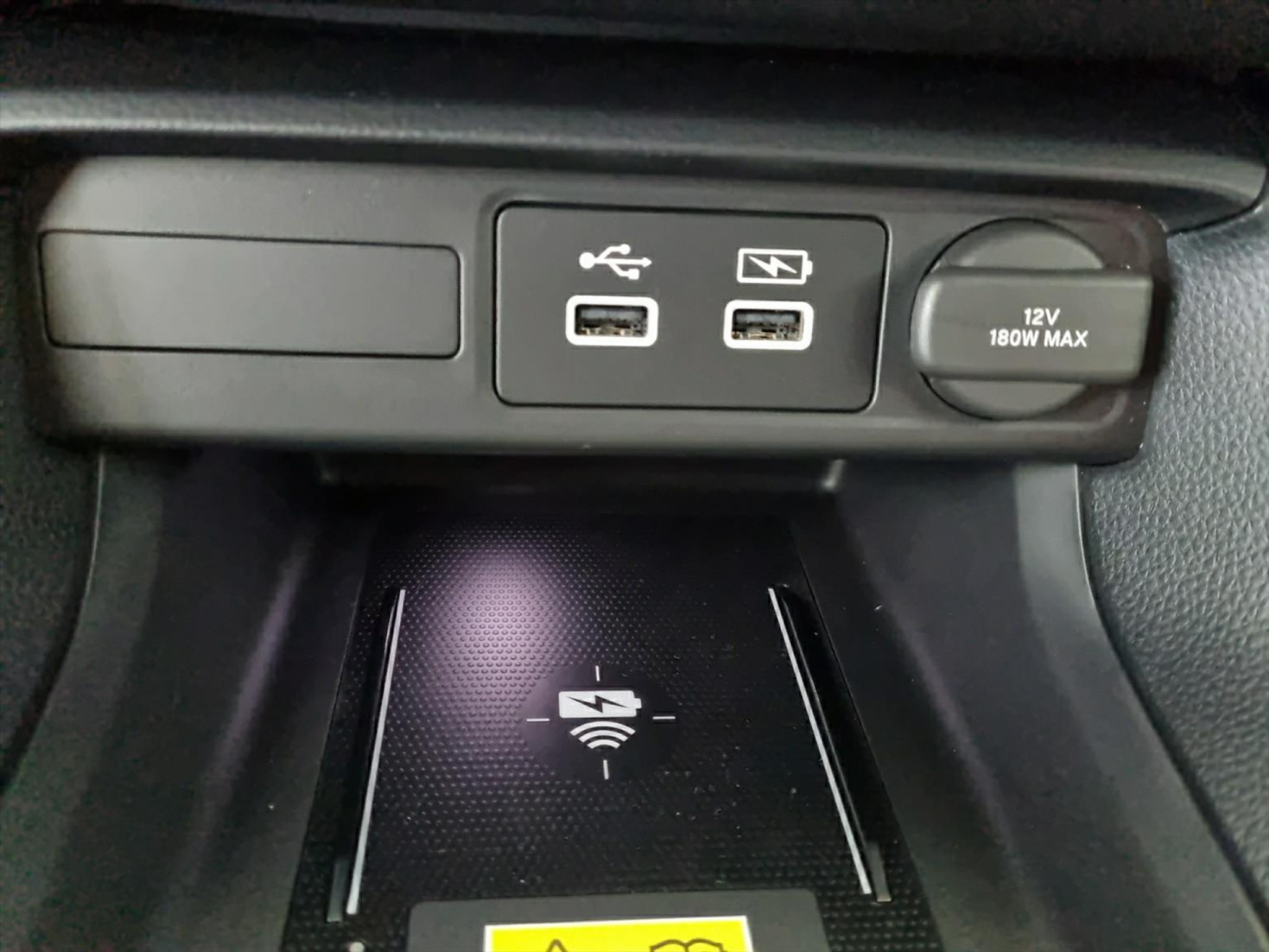 listing desktop thumbnail image 8