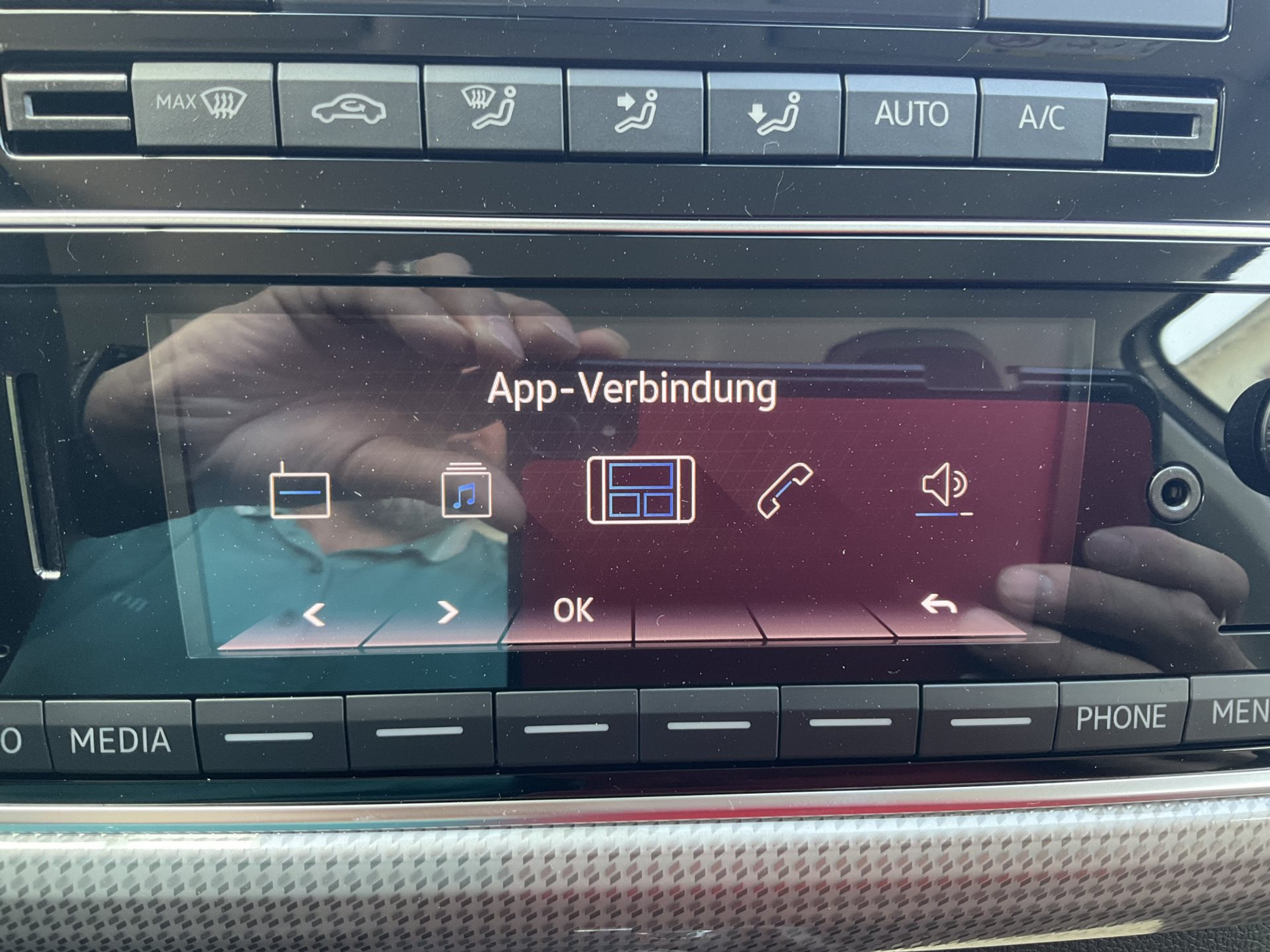 listing desktop thumbnail image 12