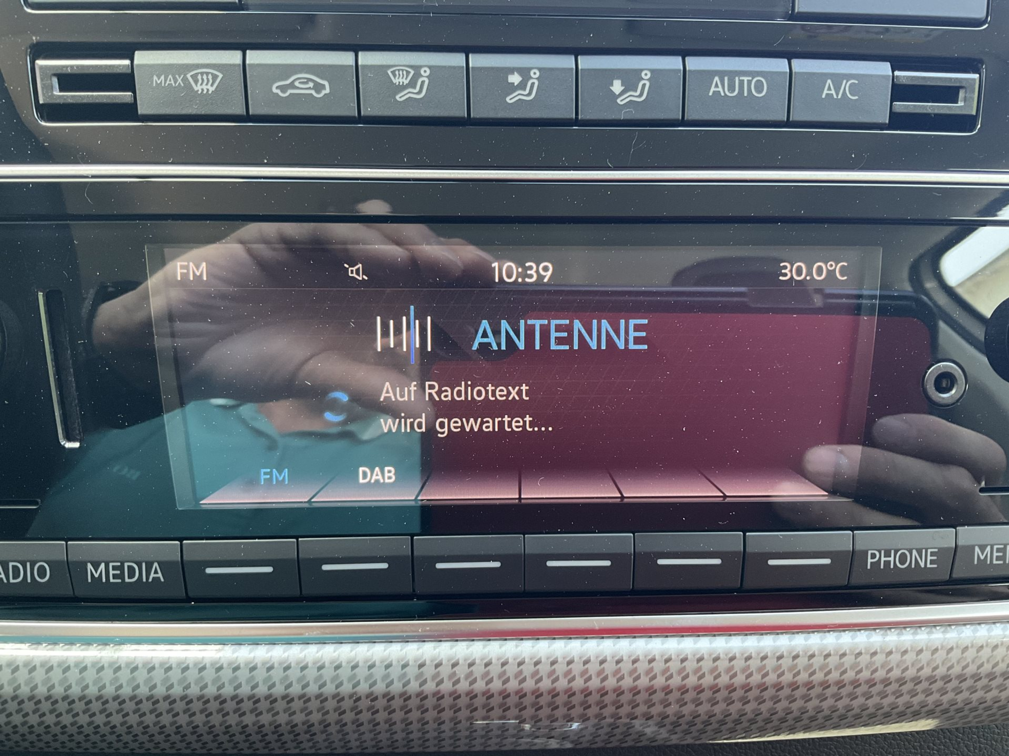 listing desktop thumbnail image 13