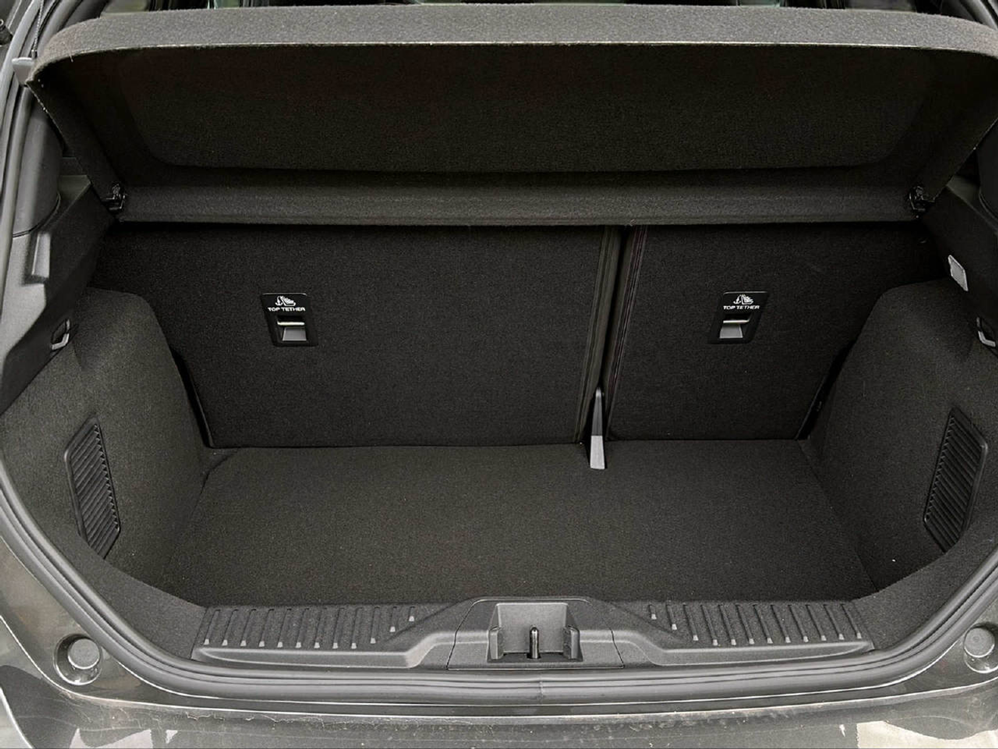 listing desktop thumbnail image 12