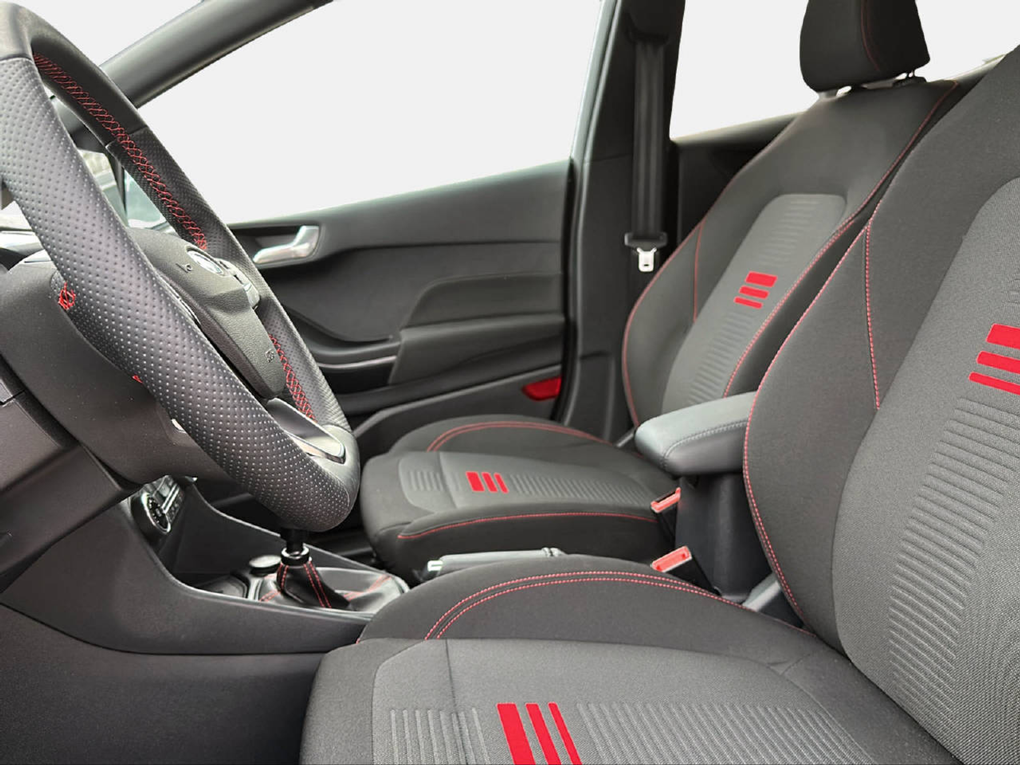 listing desktop thumbnail image 13