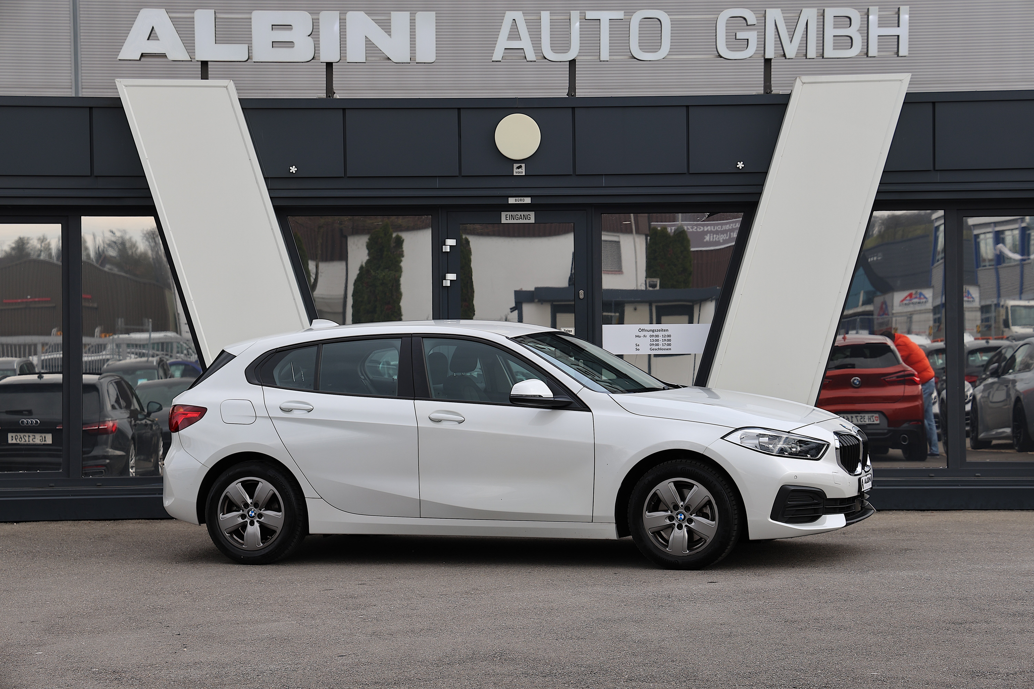 car-image-1