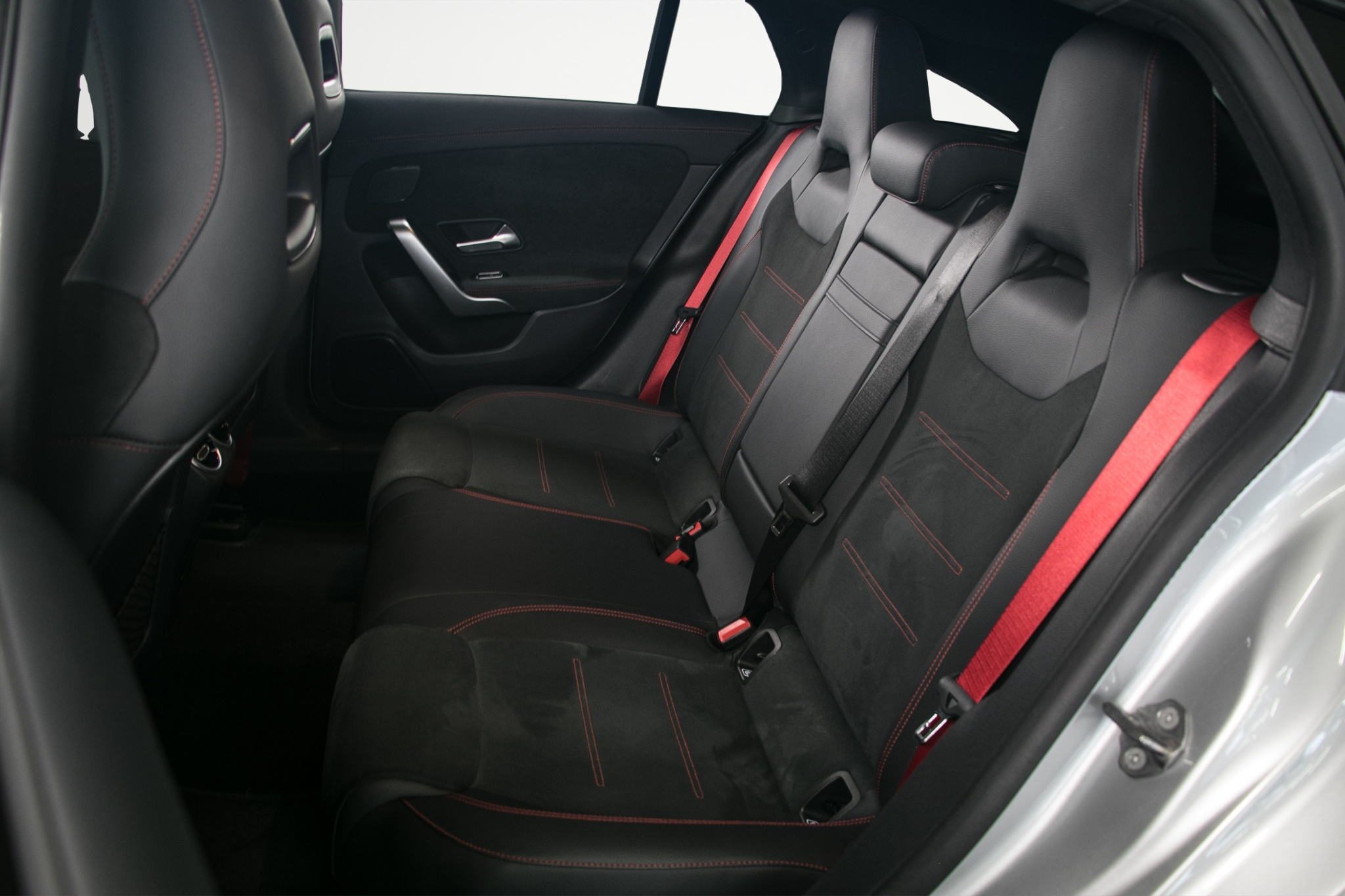 listing desktop thumbnail image 13