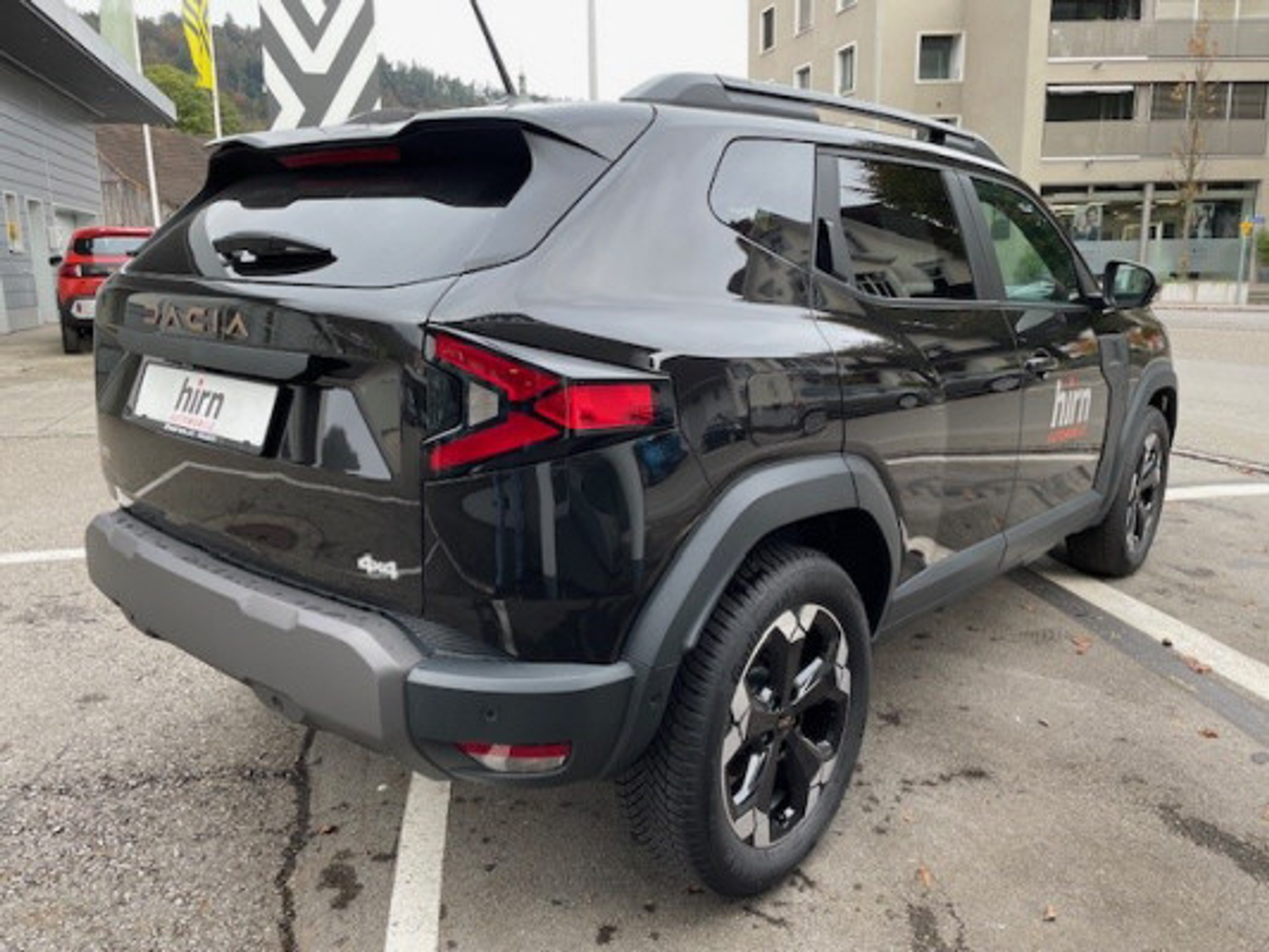 listing desktop thumbnail image 2