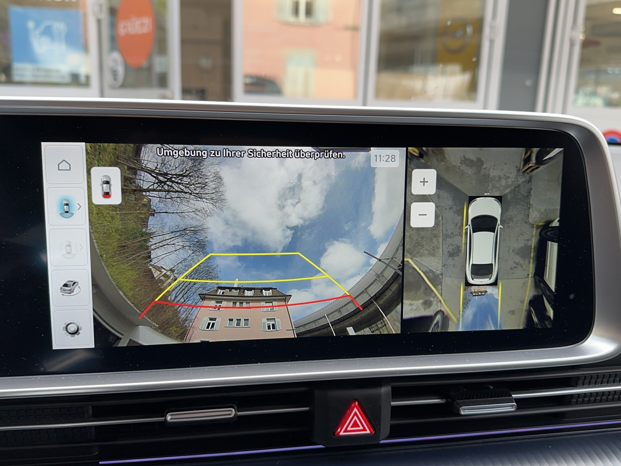 listing desktop thumbnail image 9