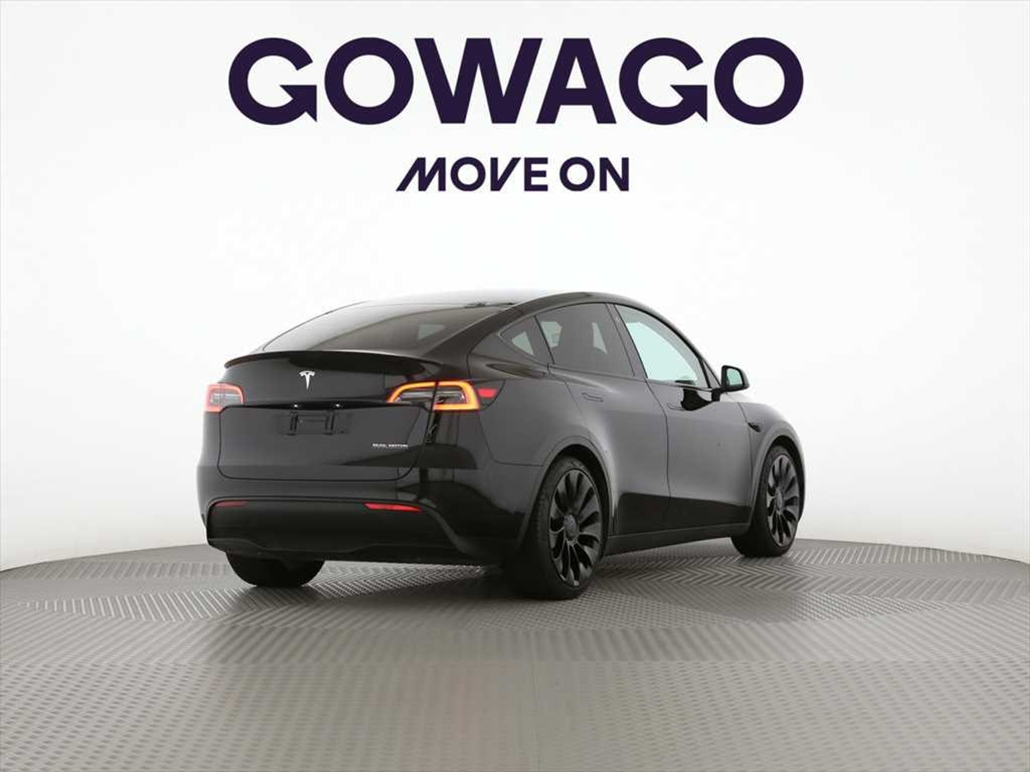 listing desktop thumbnail image 1