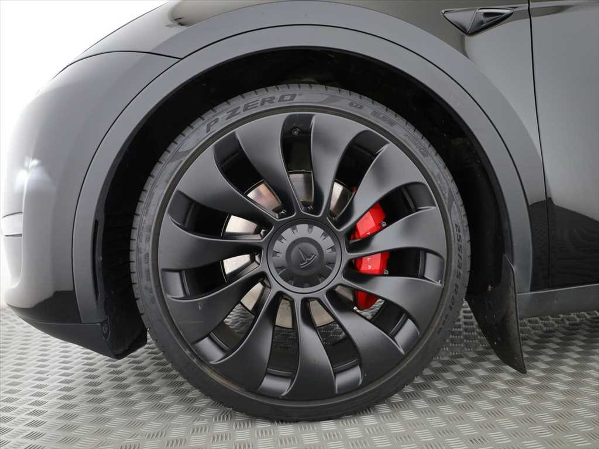 listing desktop thumbnail image 5