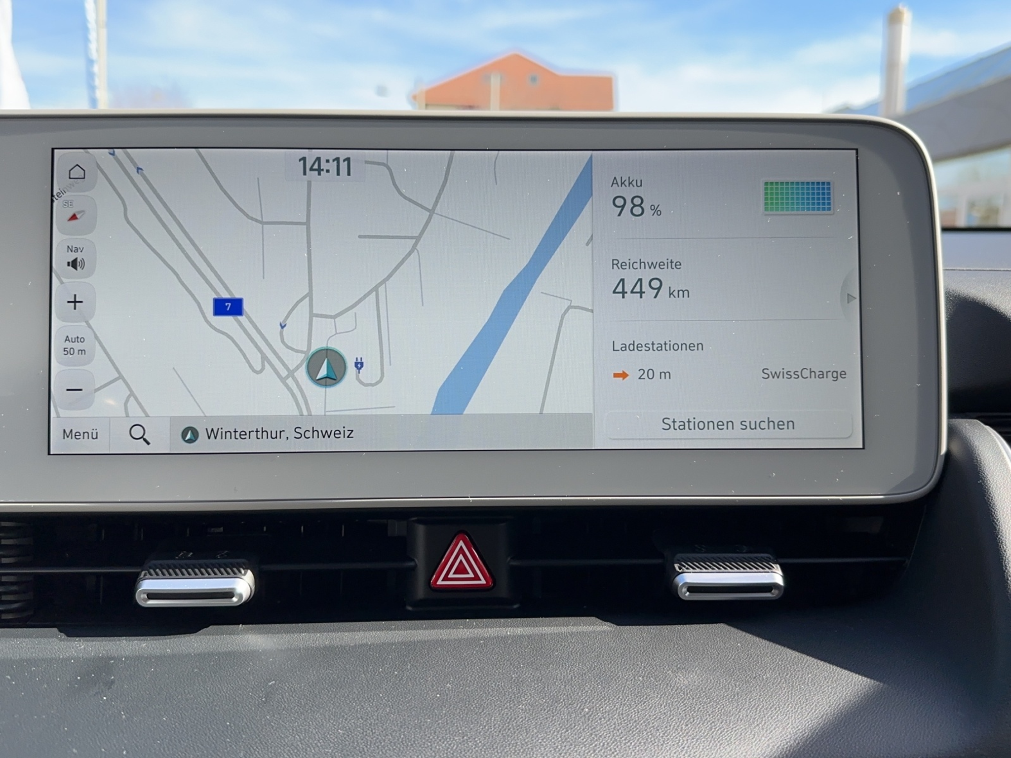 listing desktop thumbnail image 11