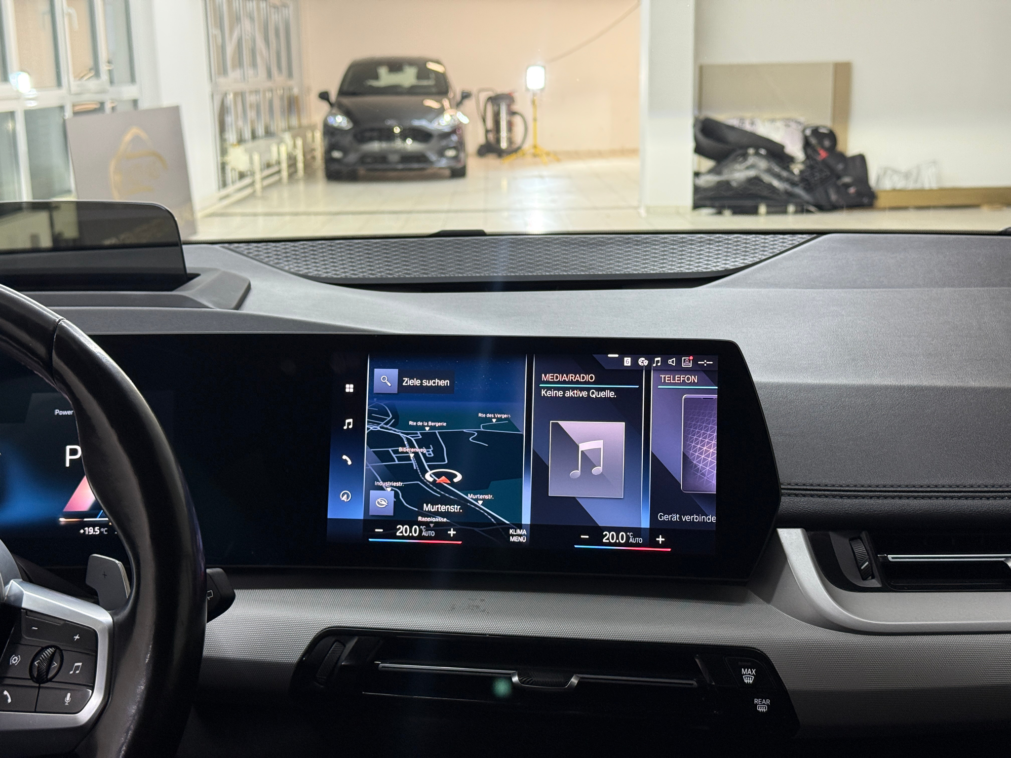 listing desktop thumbnail image 9