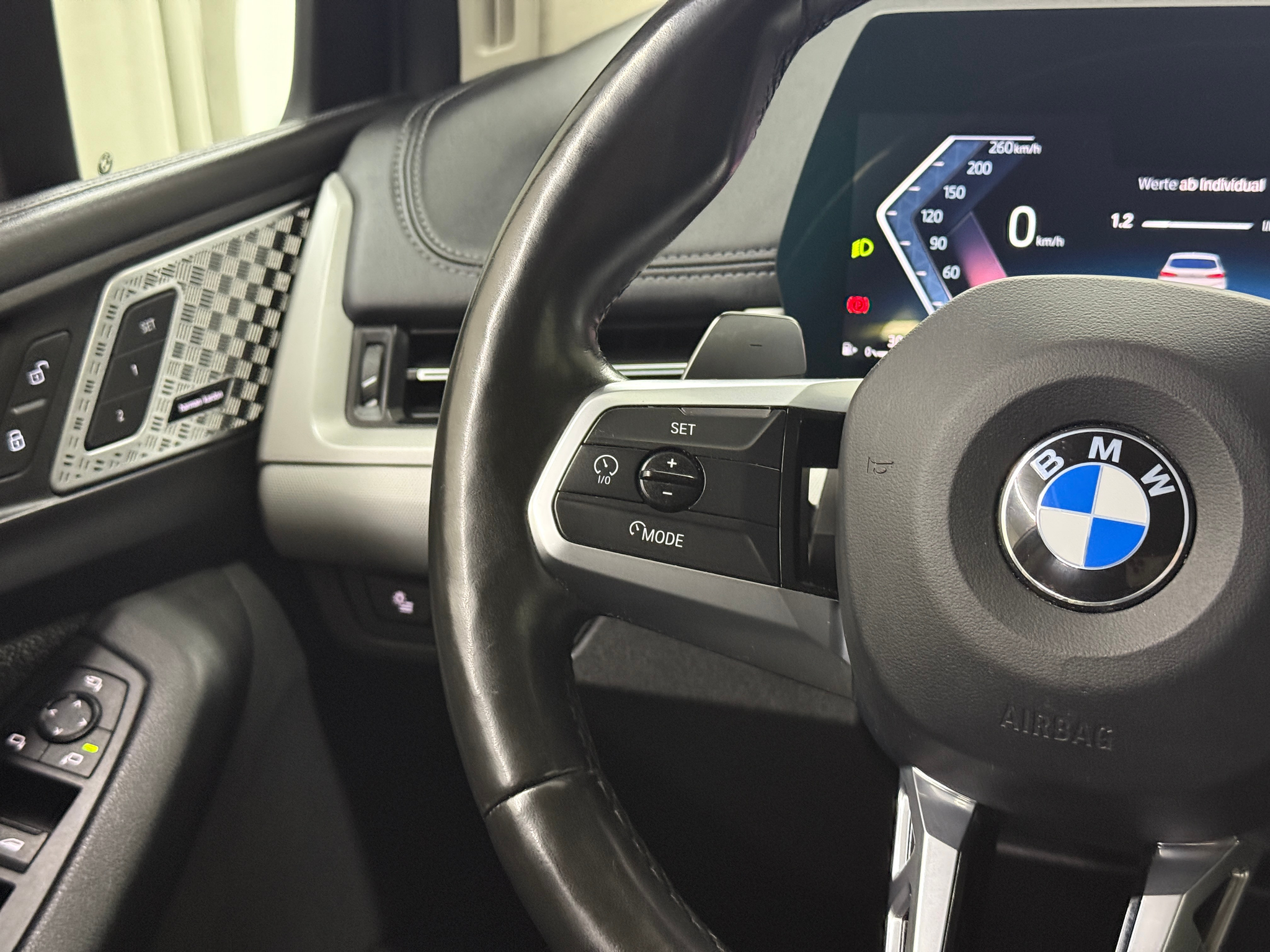 listing desktop thumbnail image 14