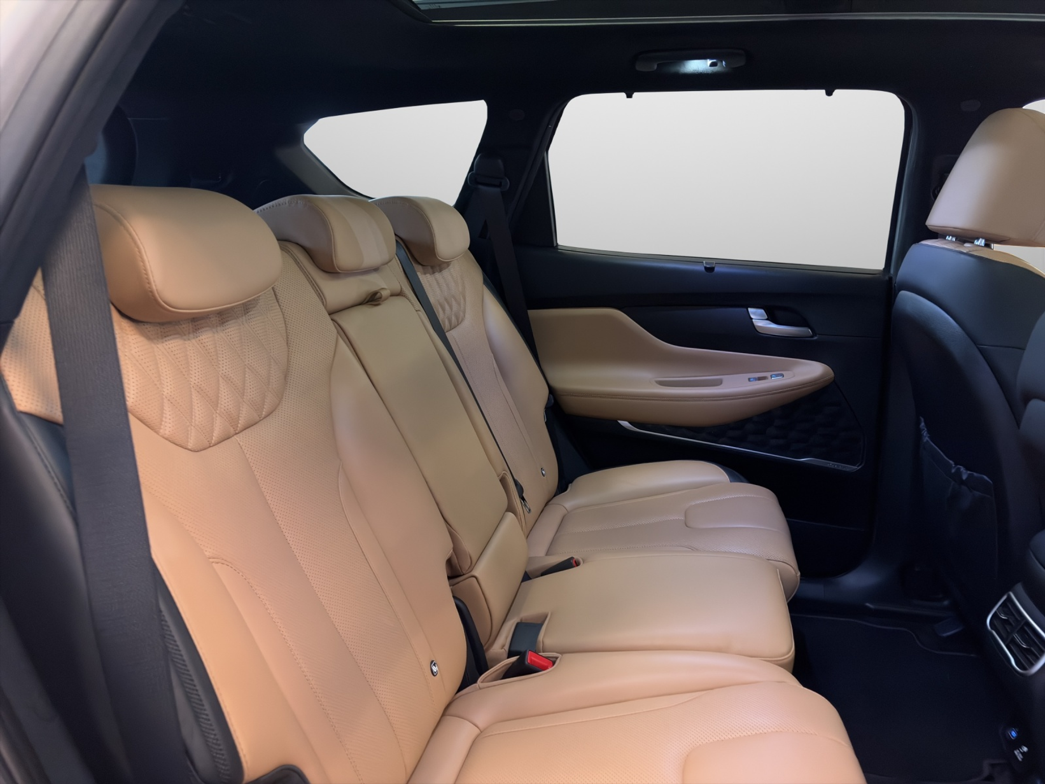 listing desktop thumbnail image 12