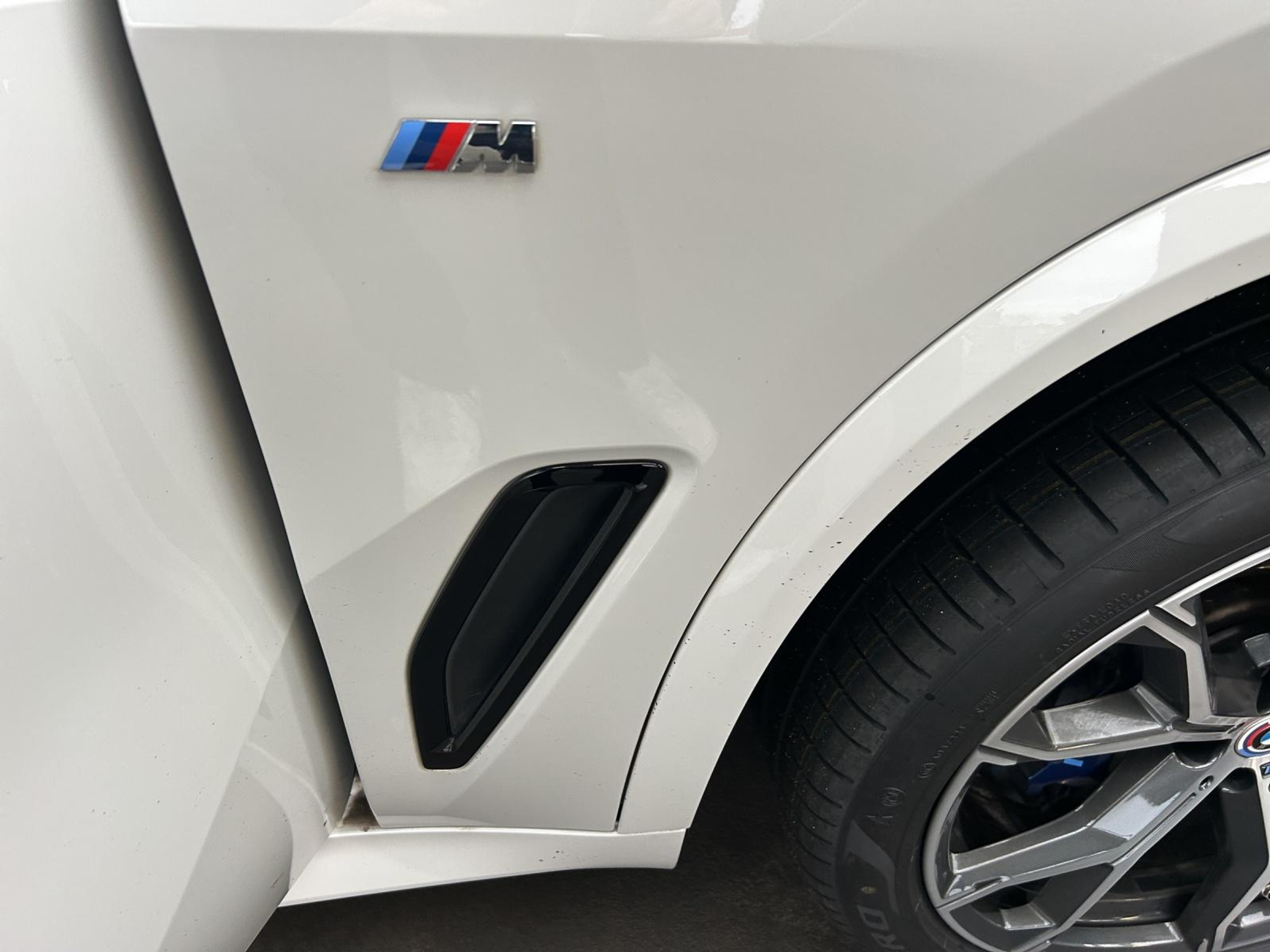 listing desktop thumbnail image 24