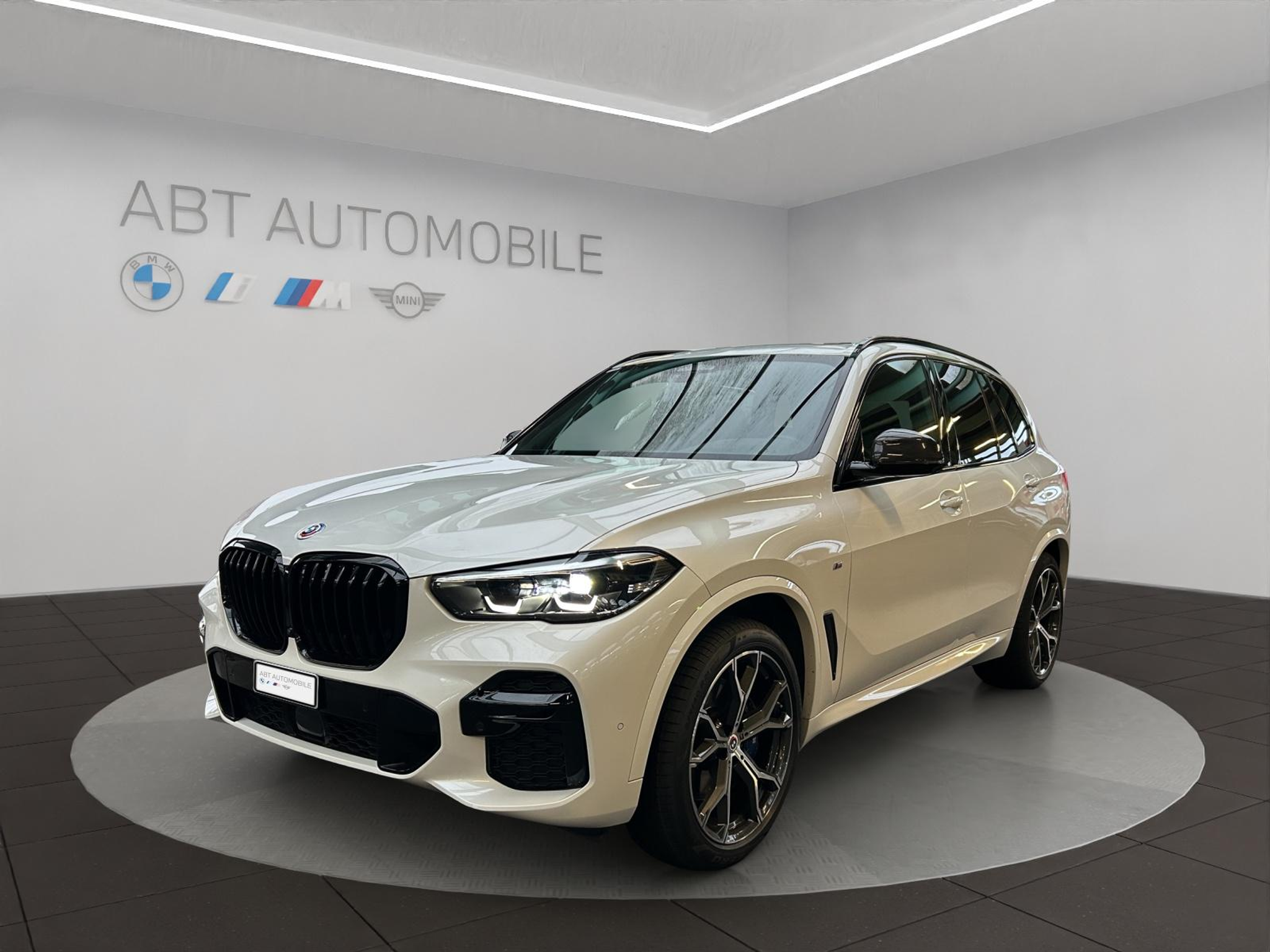 listing desktop thumbnail image 0