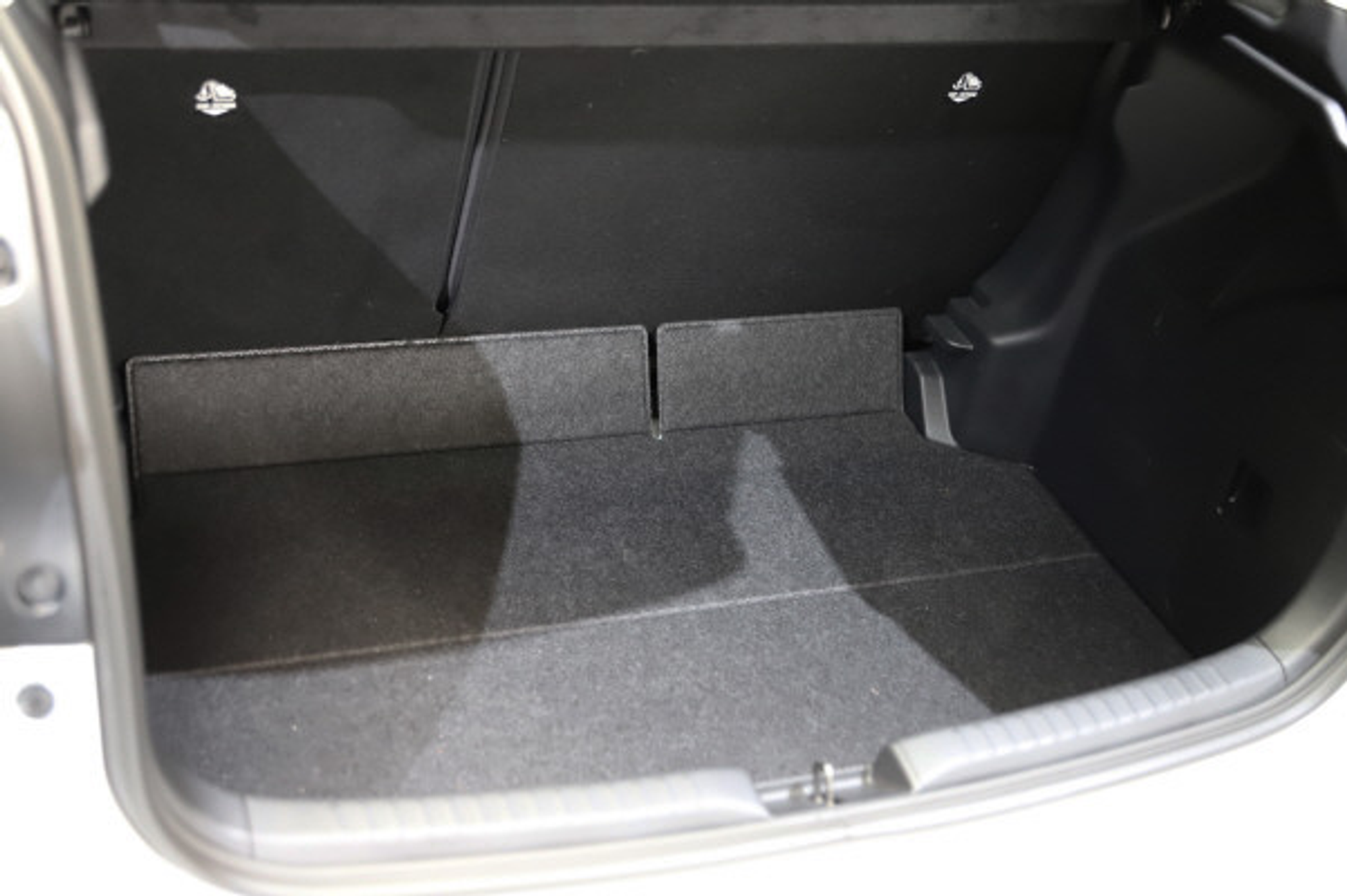 listing desktop thumbnail image 11