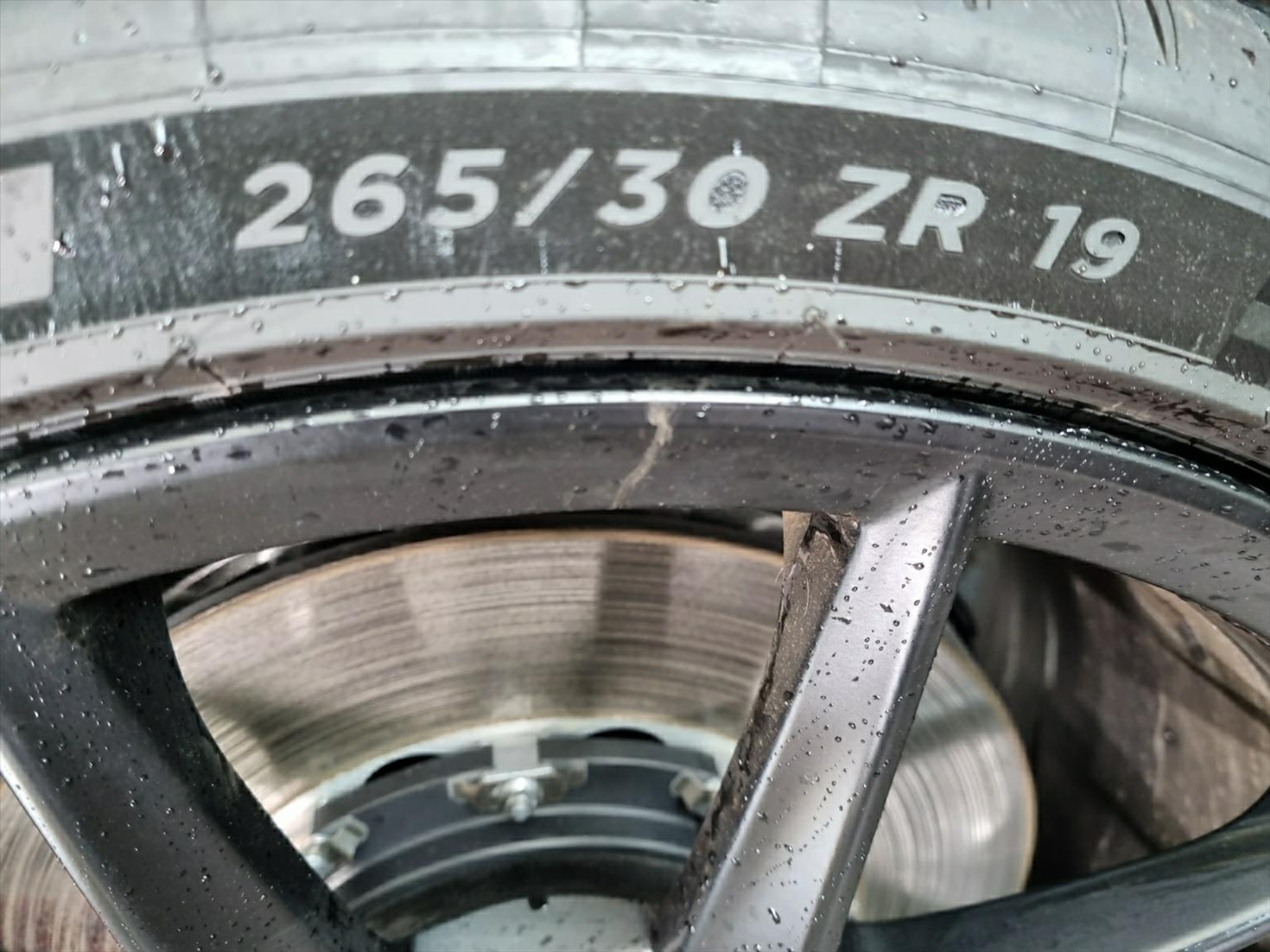 listing desktop thumbnail image 8