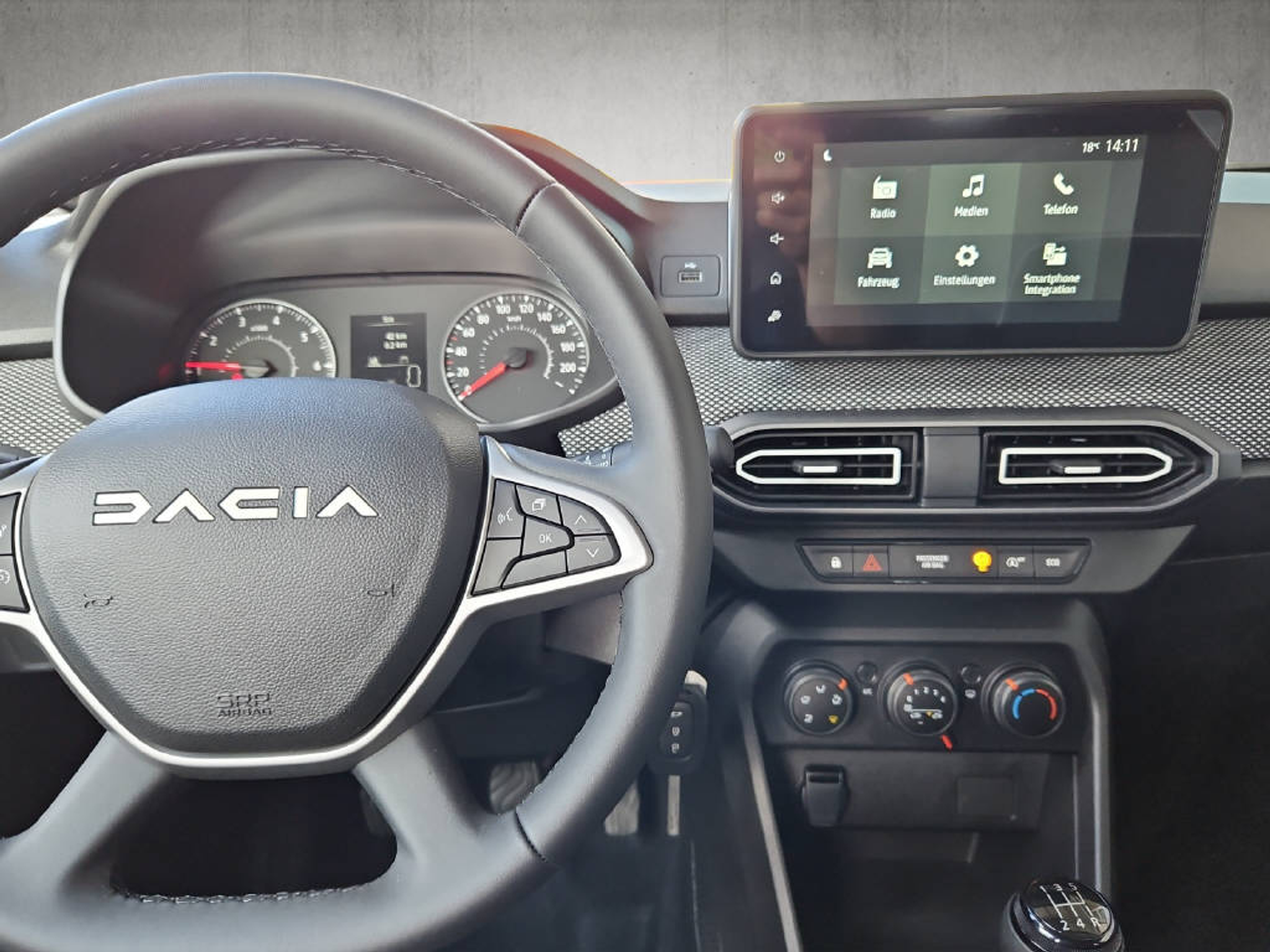 listing desktop thumbnail image 6