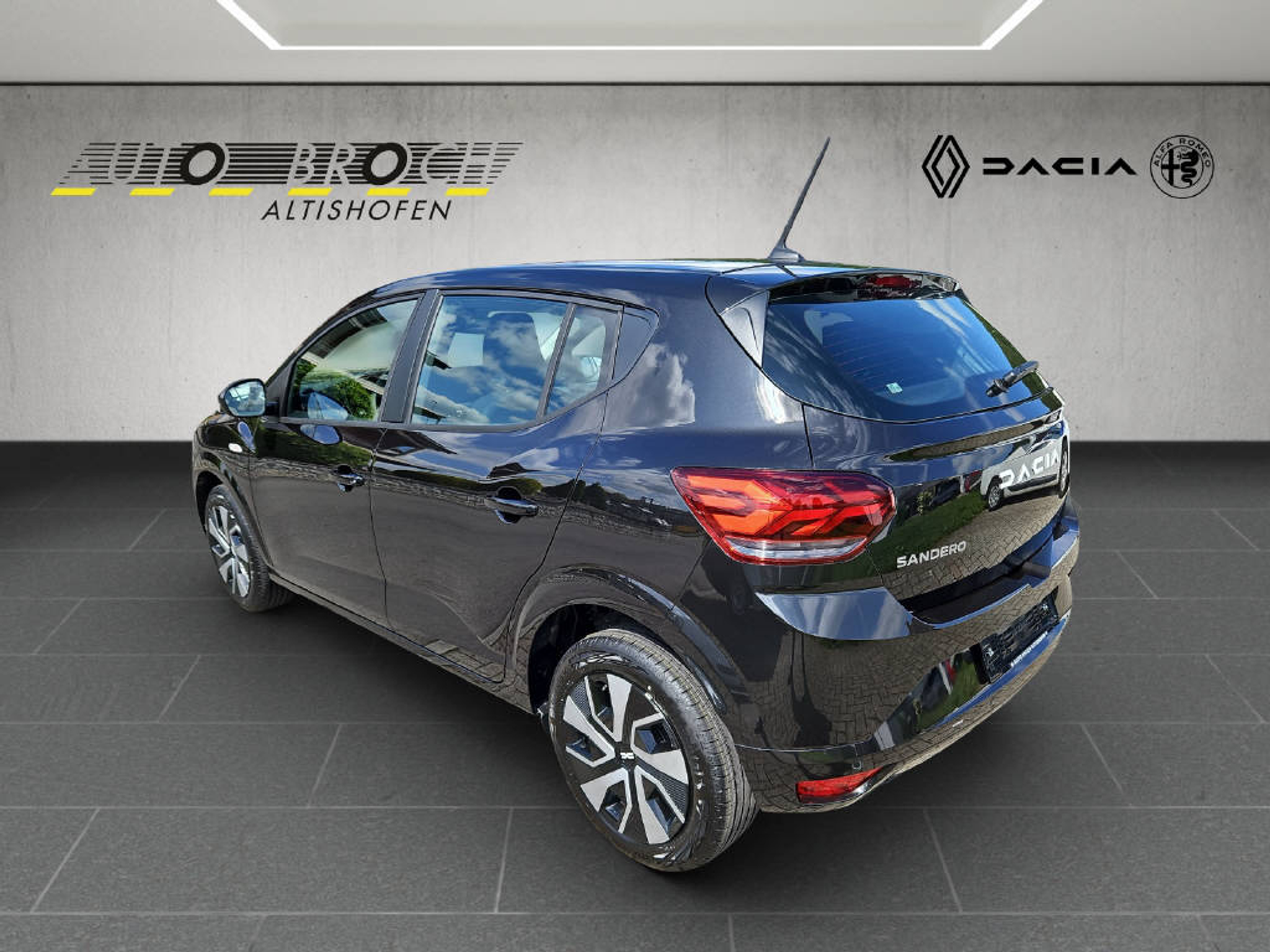 listing desktop thumbnail image 2