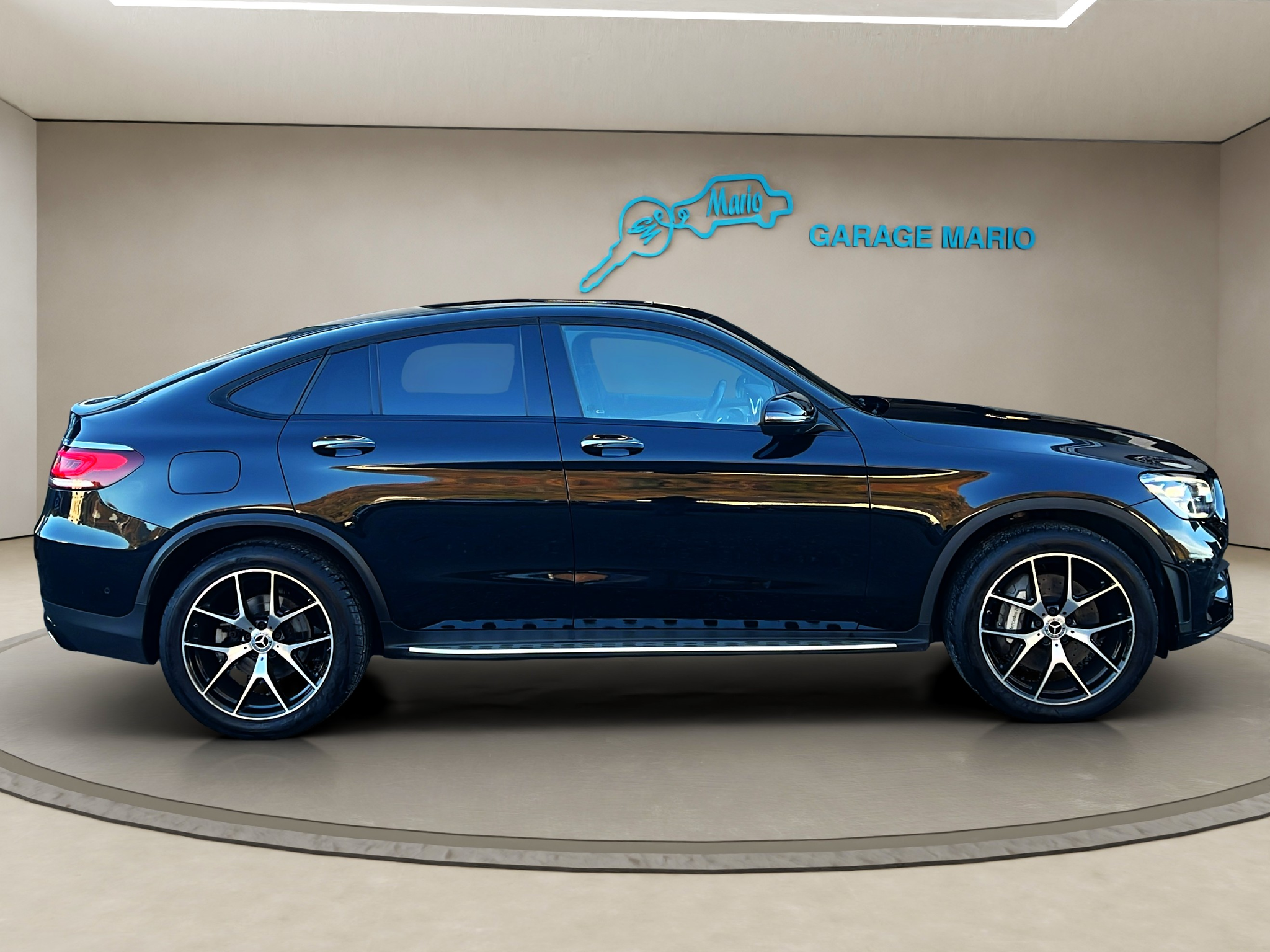 listing desktop thumbnail image 3