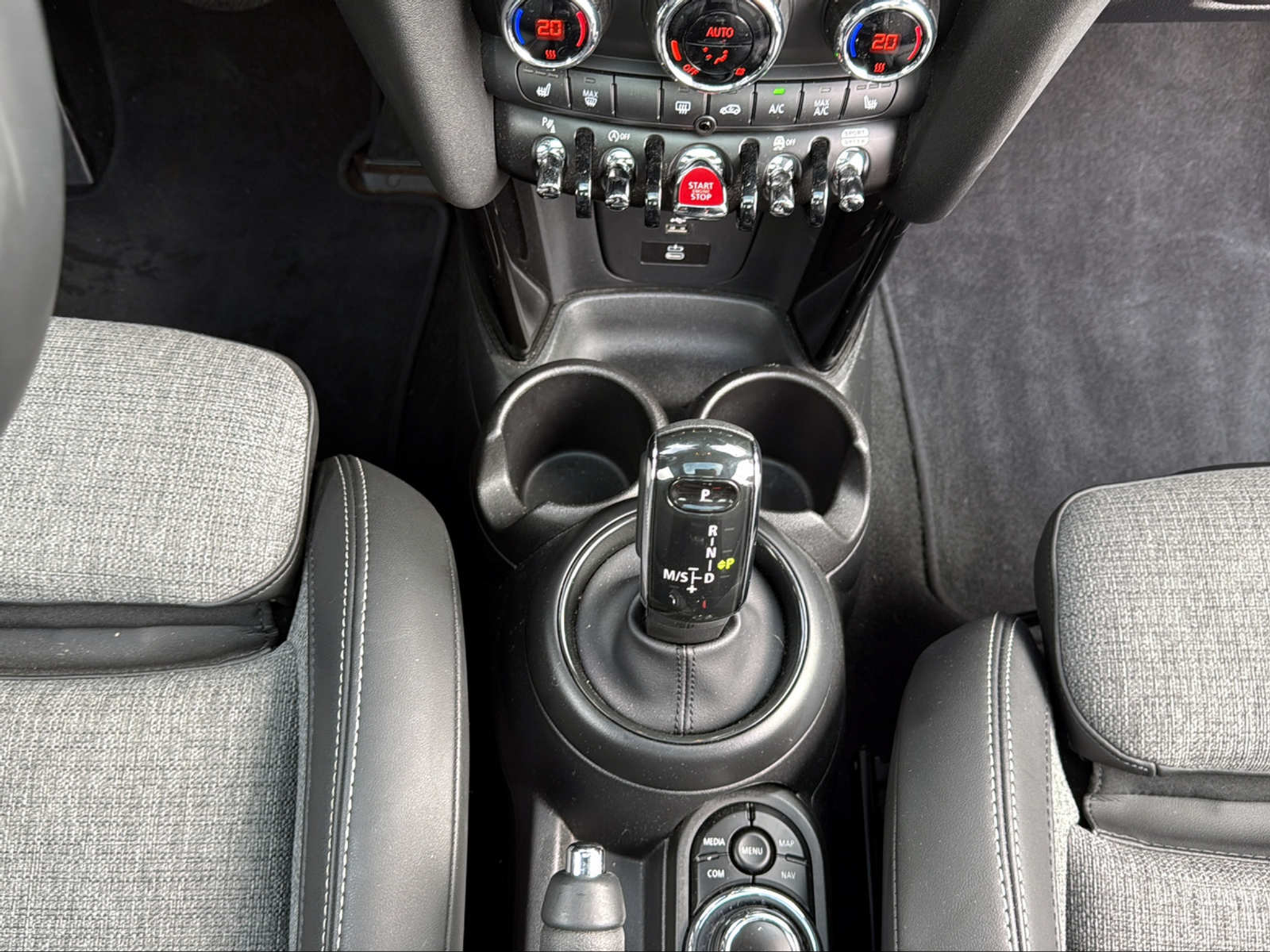 listing desktop thumbnail image 14