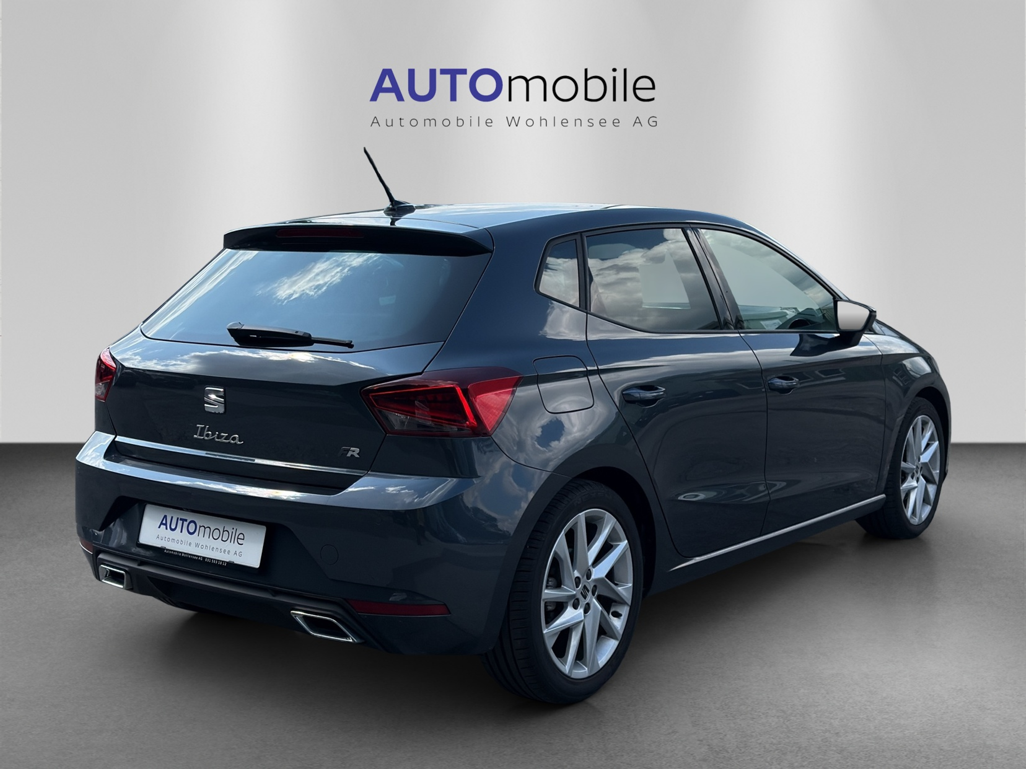 listing desktop thumbnail image 4