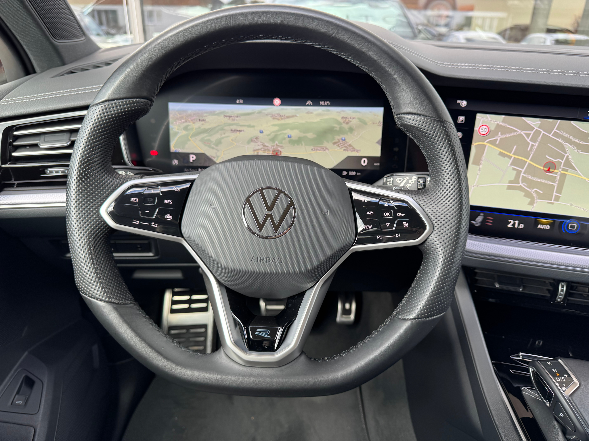 listing desktop thumbnail image 20