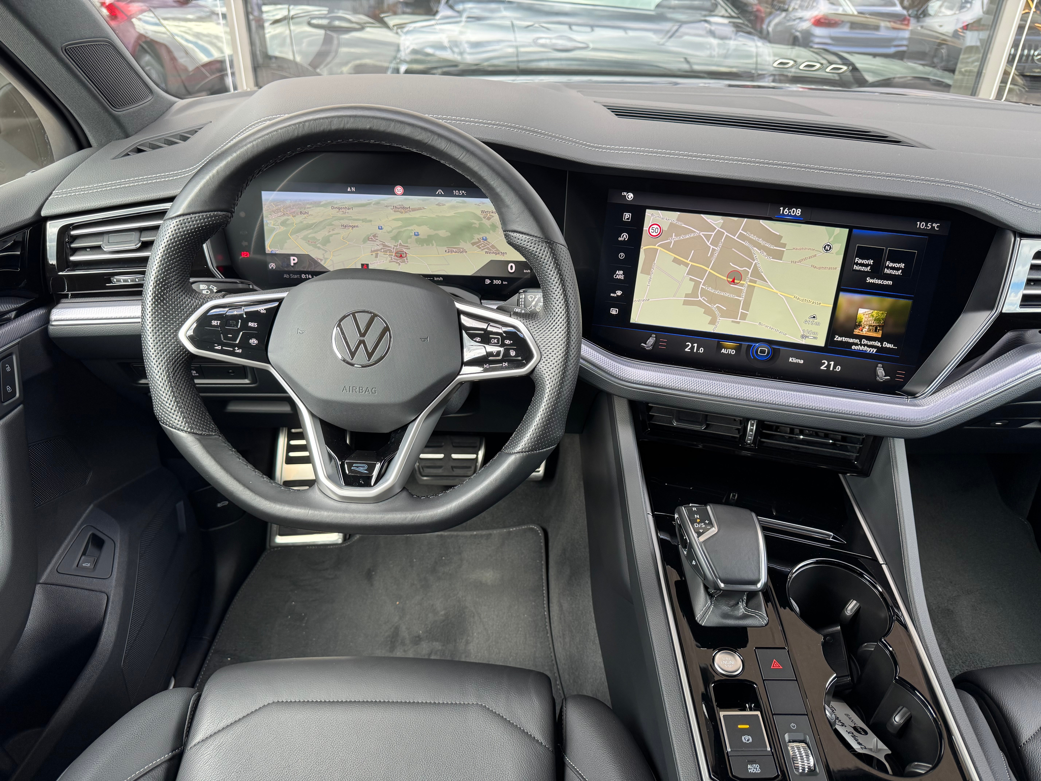 listing desktop thumbnail image 19