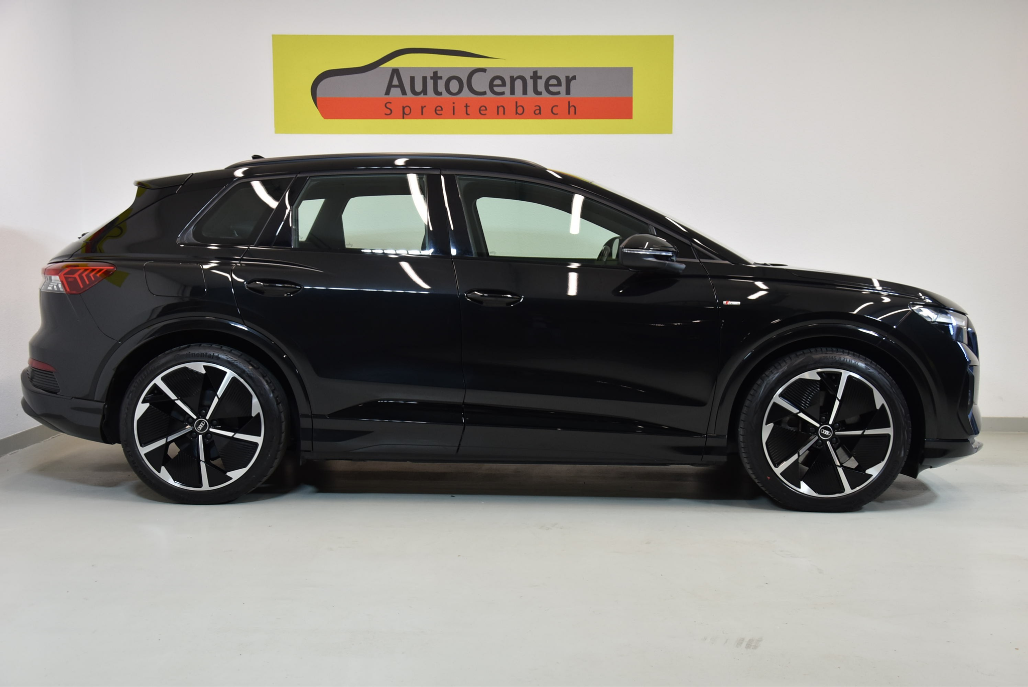 listing desktop thumbnail image 12