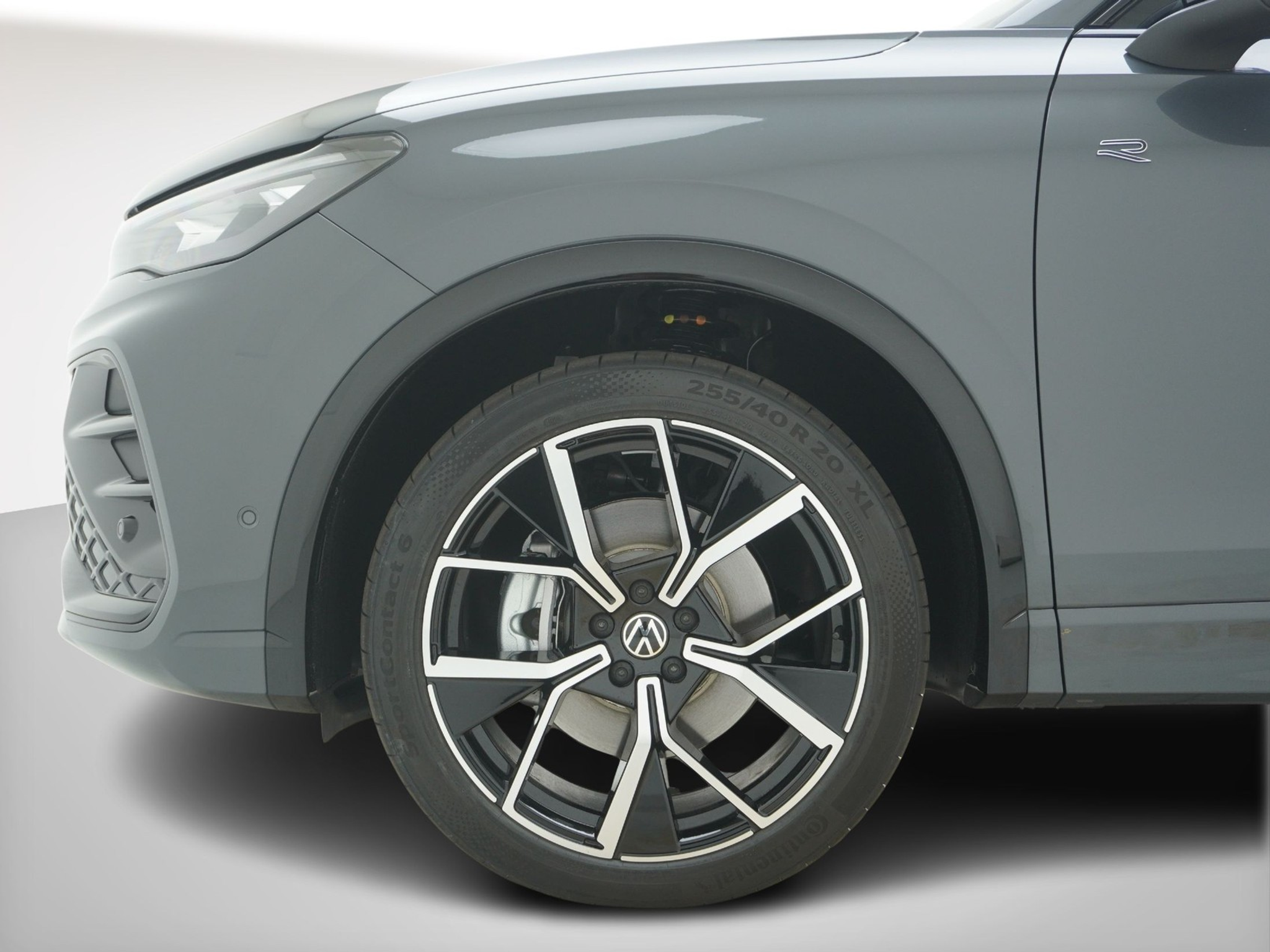 listing desktop thumbnail image 9