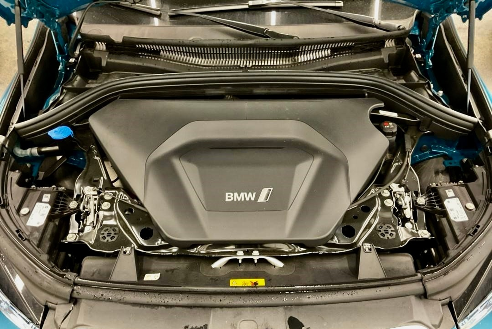 listing desktop thumbnail image 3