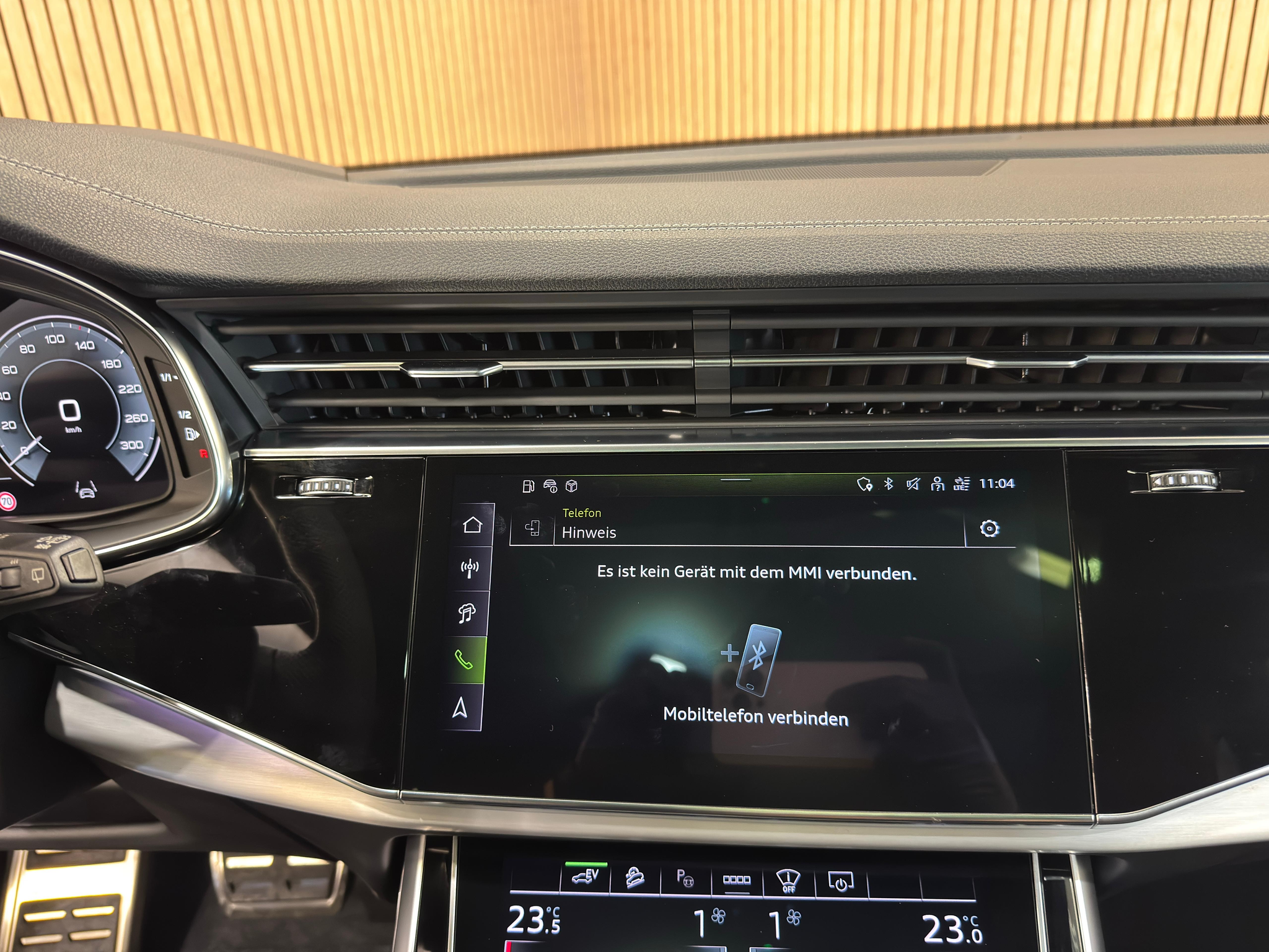 listing desktop thumbnail image 6