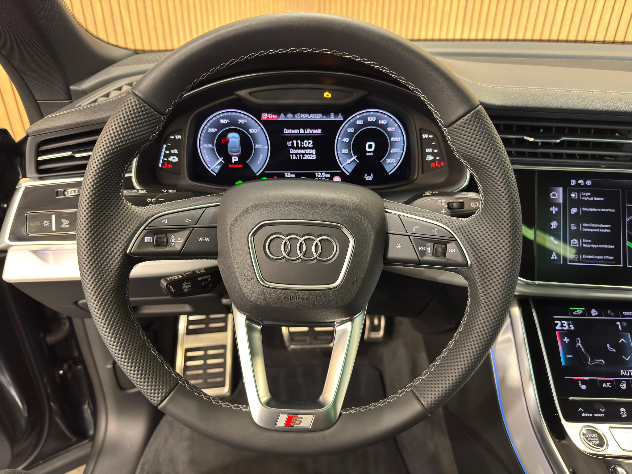 listing desktop thumbnail image 17