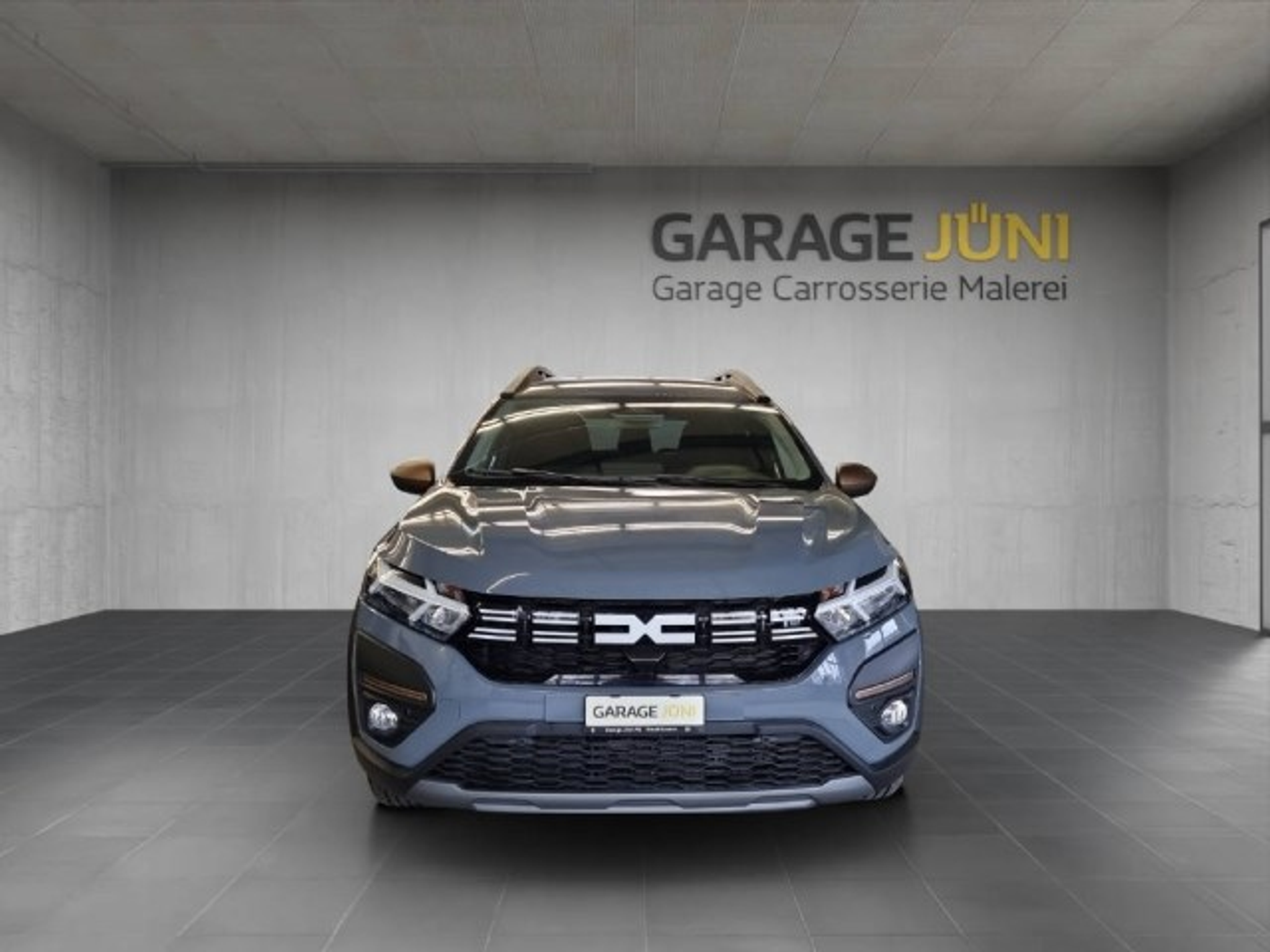 listing desktop thumbnail image 4