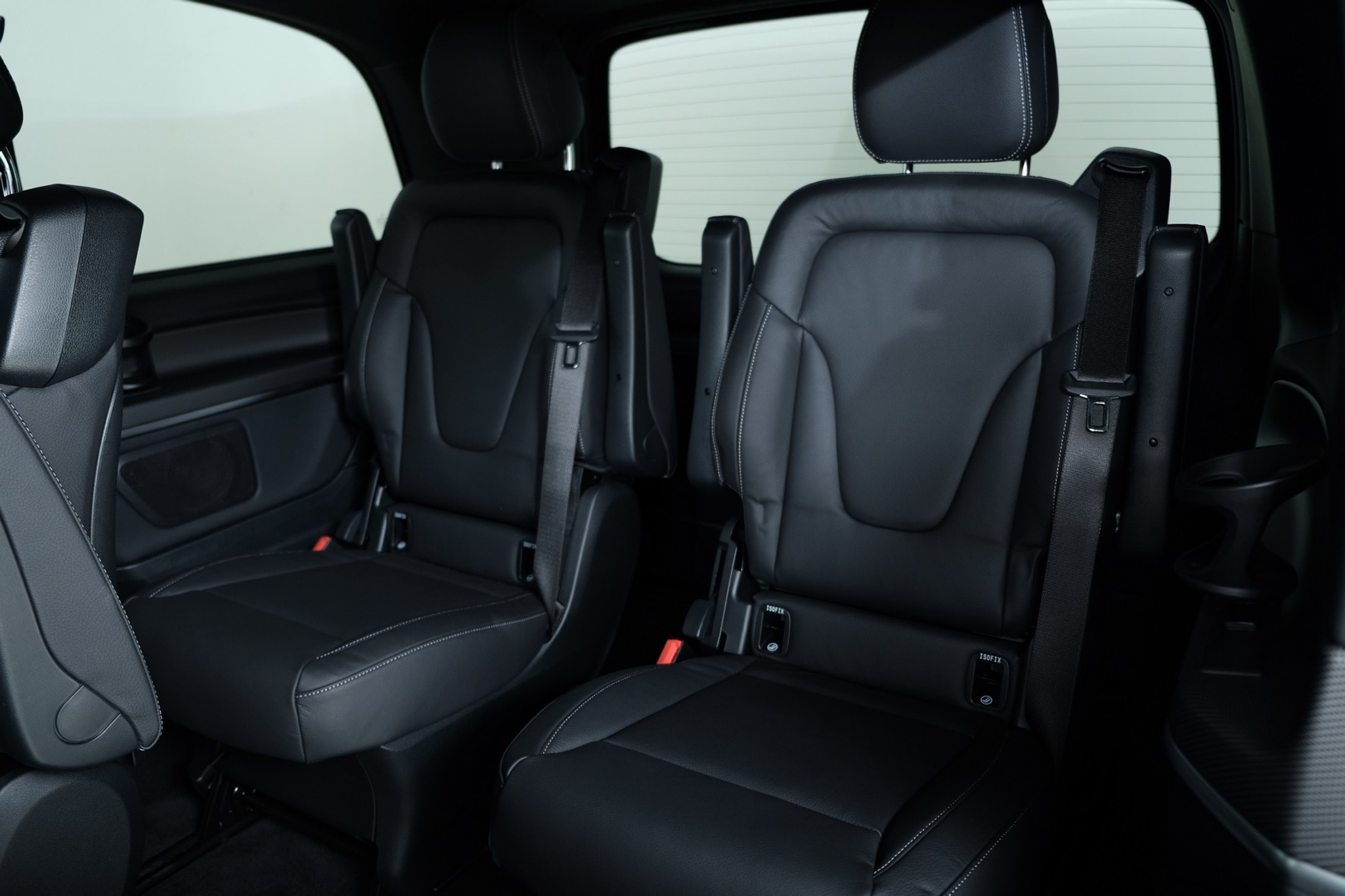 listing desktop thumbnail image 11