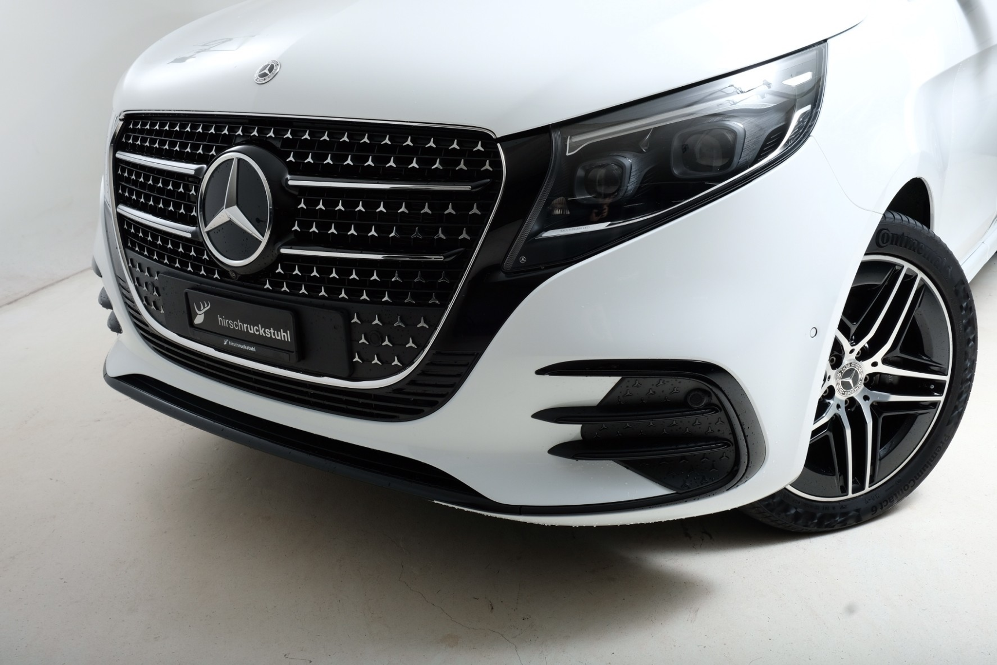 listing desktop thumbnail image 2