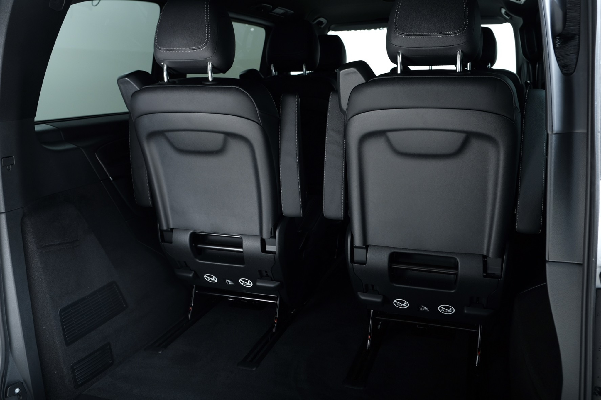 listing desktop thumbnail image 12