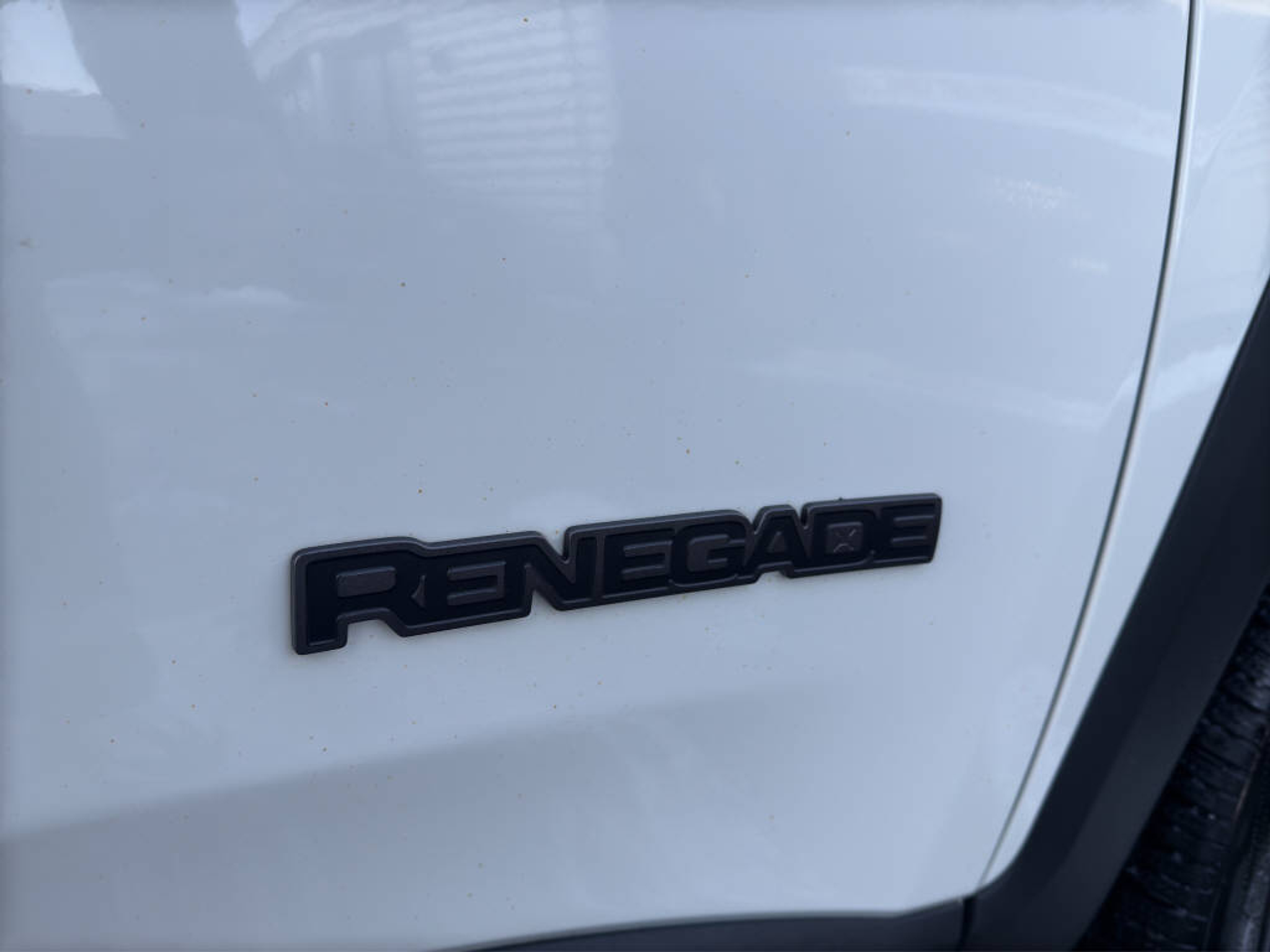 listing desktop thumbnail image 17