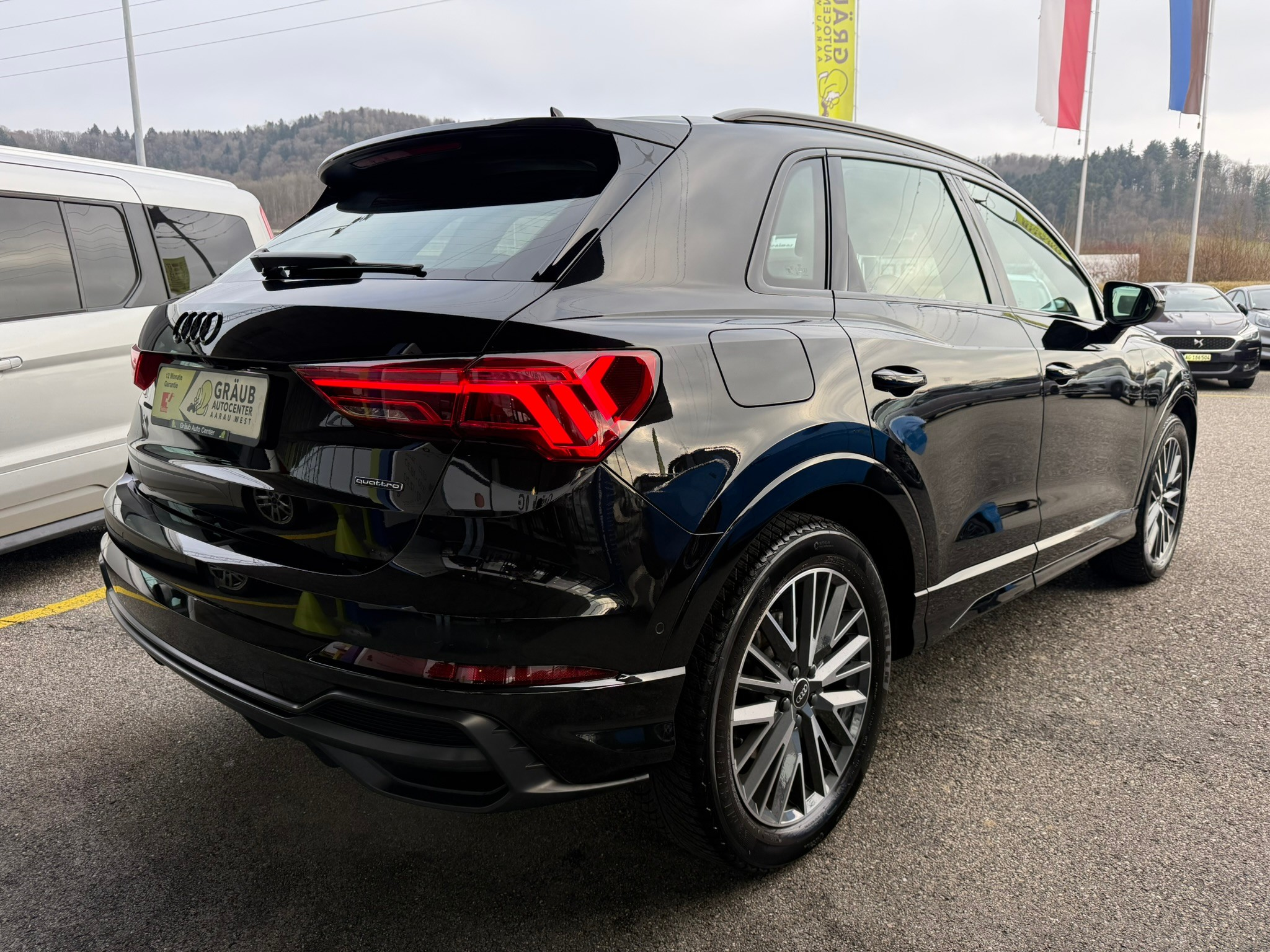 listing desktop thumbnail image 5