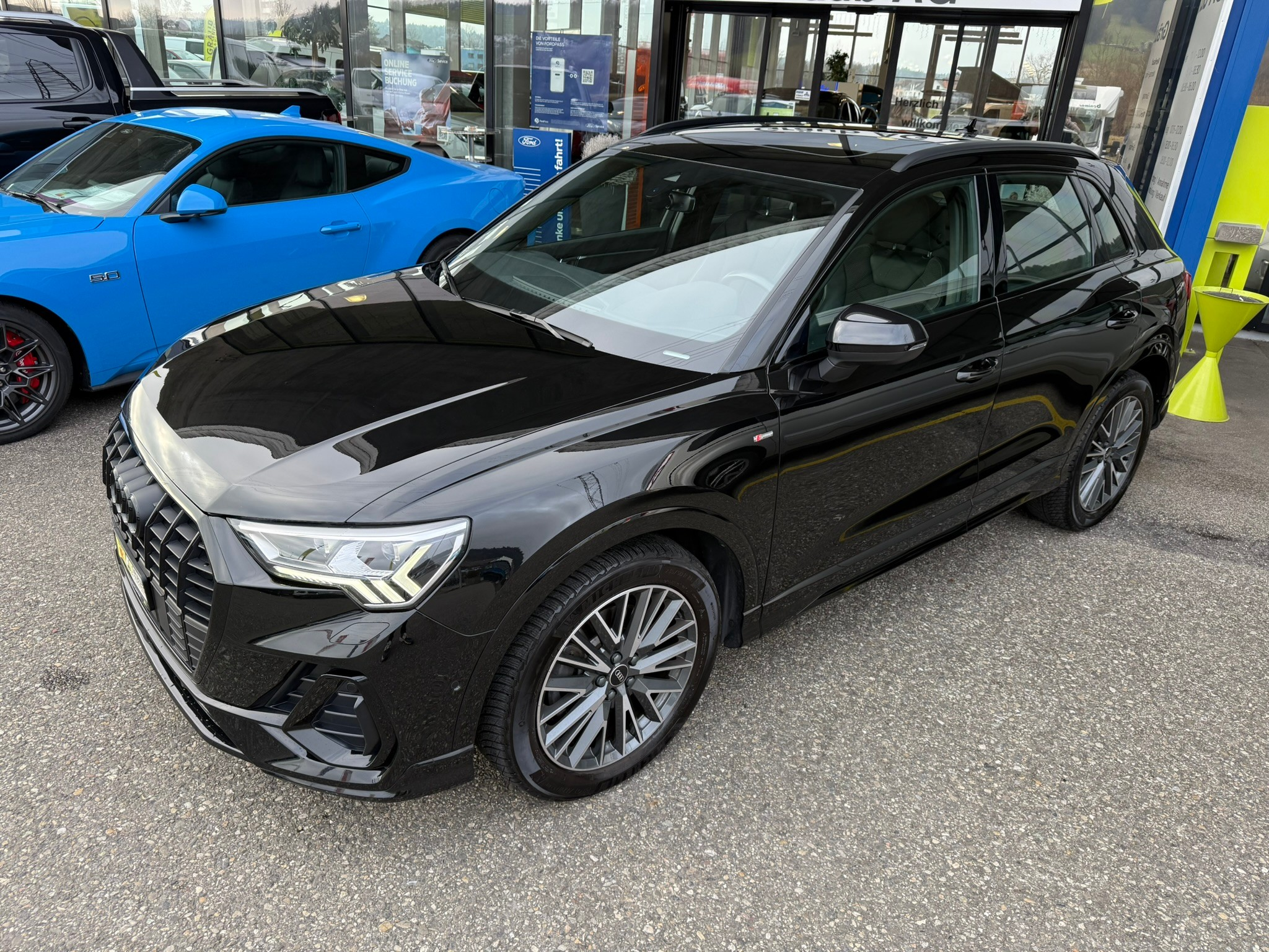 listing desktop thumbnail image 2