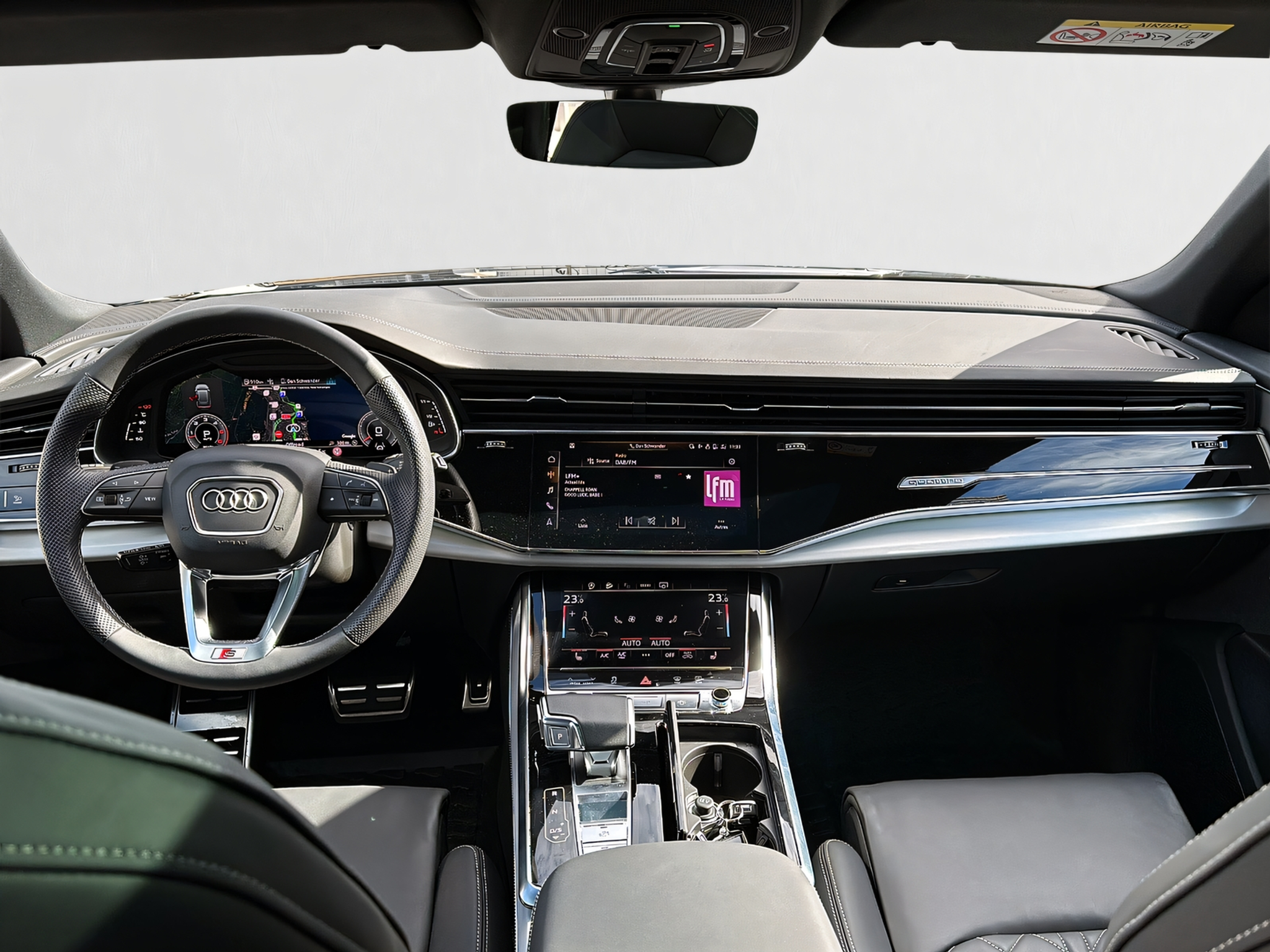 listing desktop thumbnail image 8