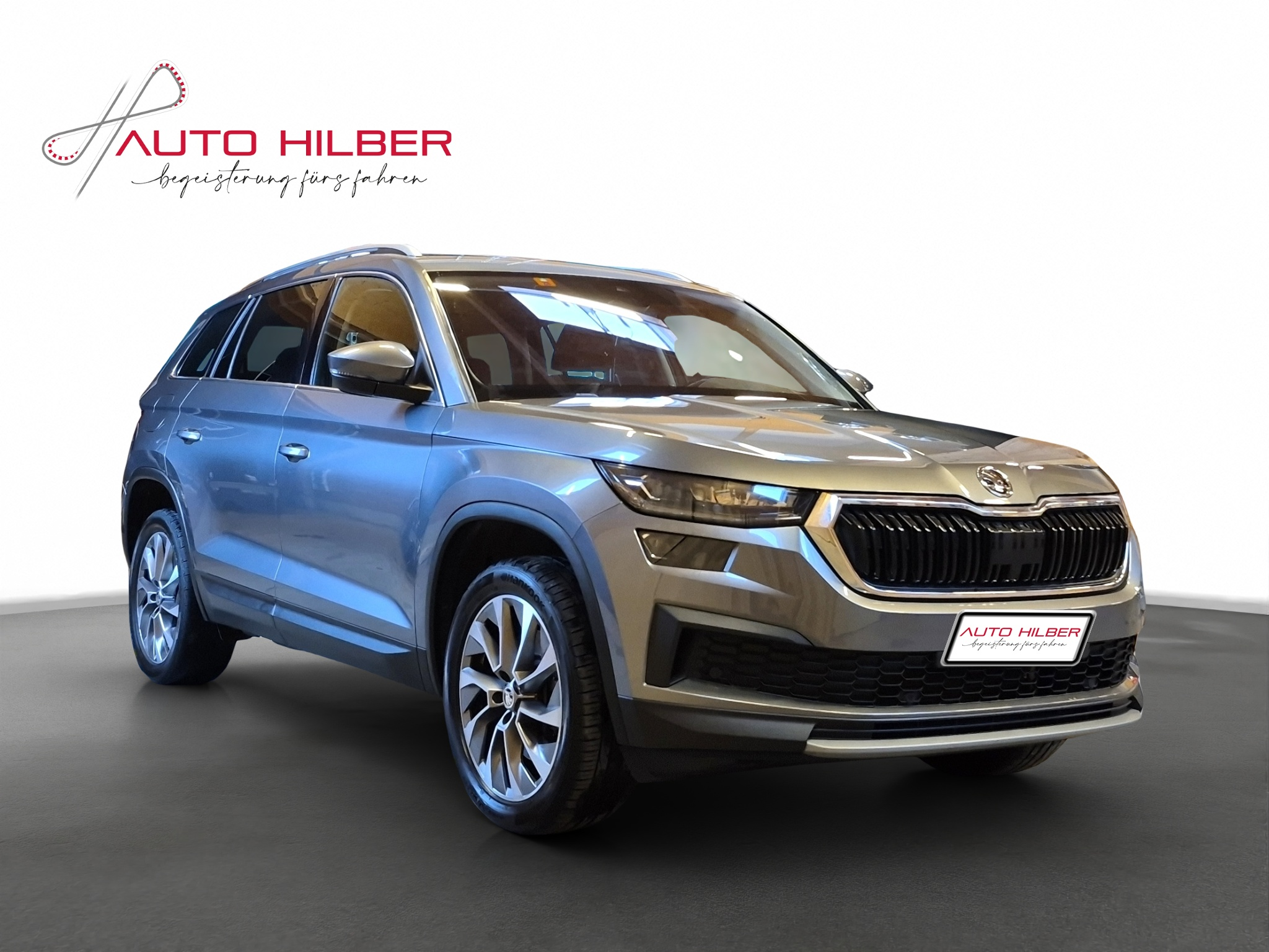 listing desktop thumbnail image 13