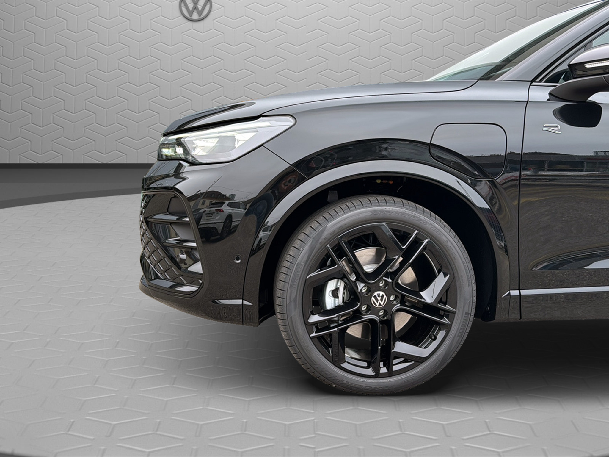 listing desktop thumbnail image 5