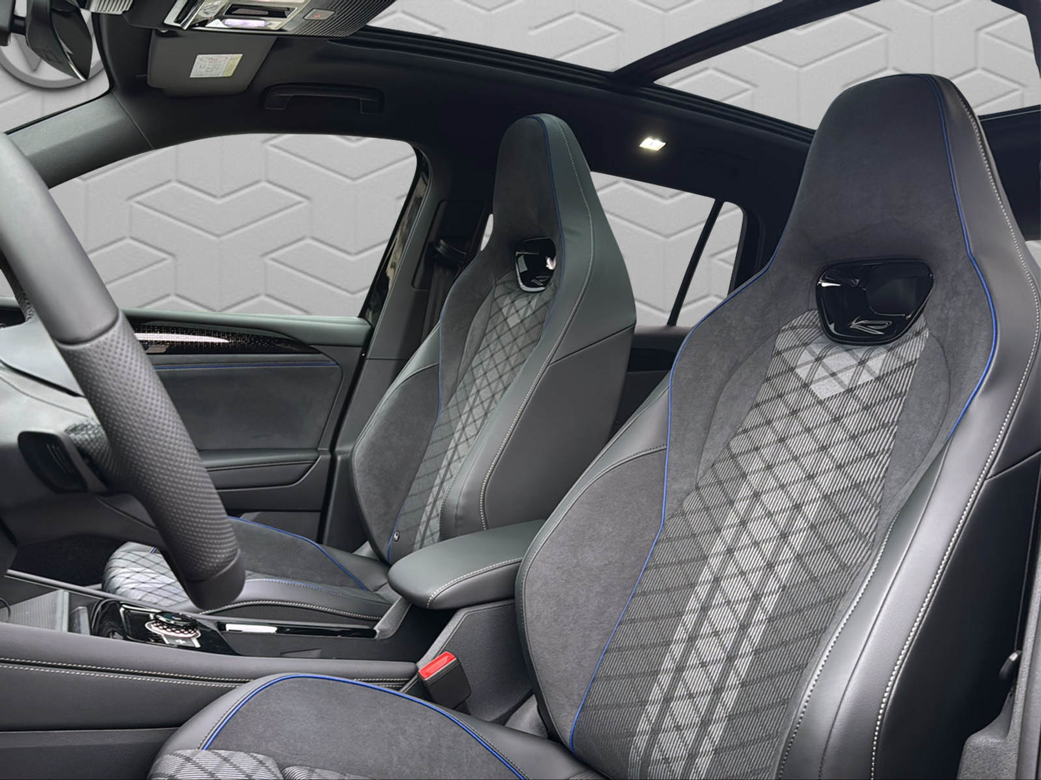 listing desktop thumbnail image 6