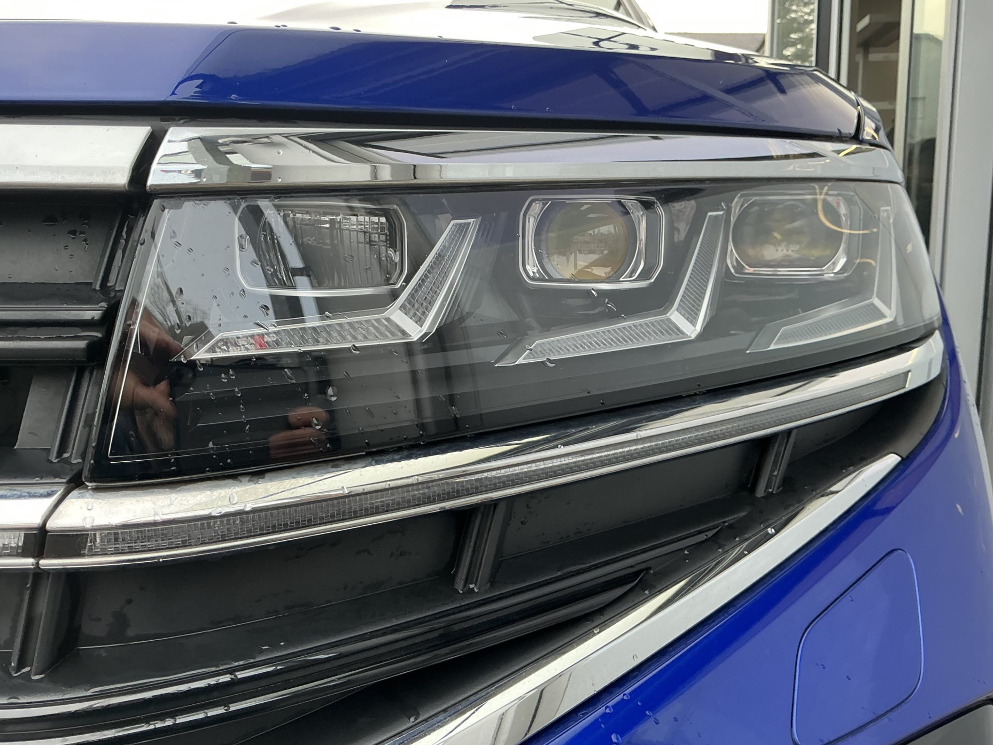 listing desktop thumbnail image 6