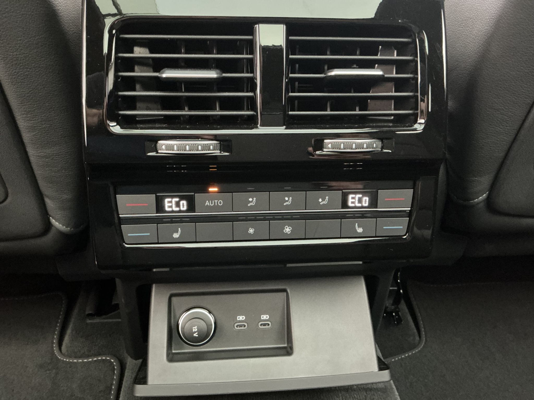 listing desktop thumbnail image 26