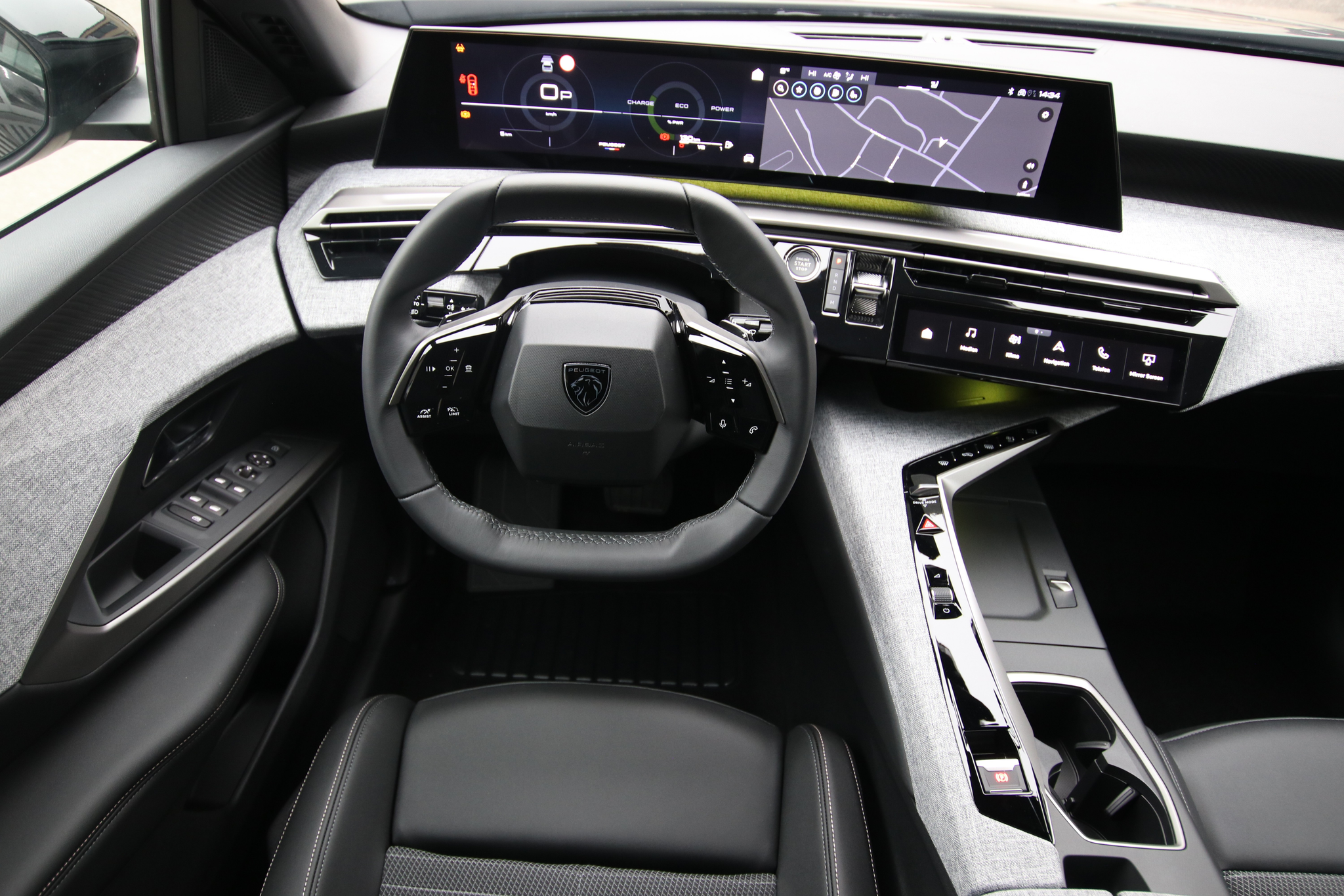 listing desktop thumbnail image 12