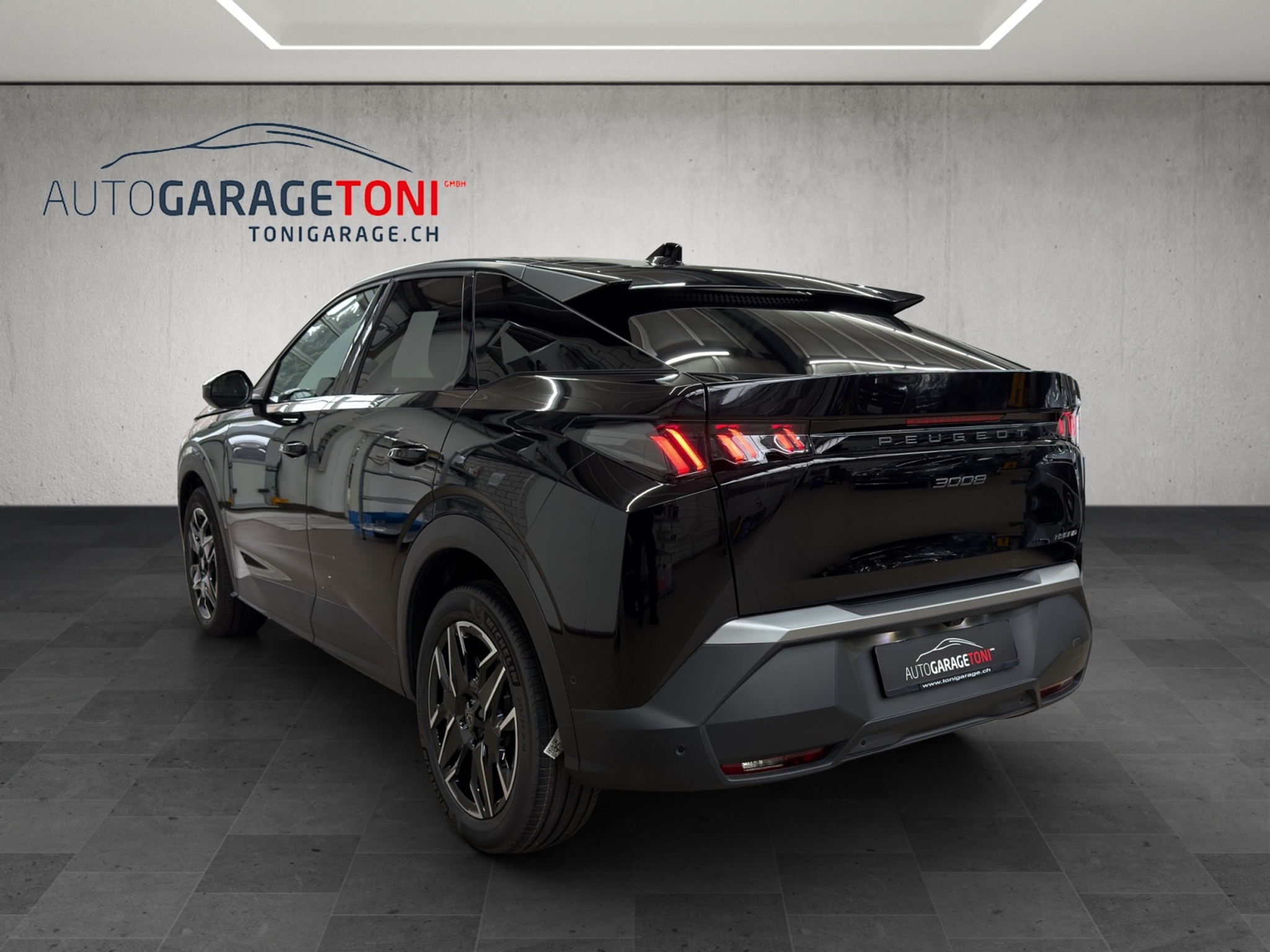 listing desktop thumbnail image 6