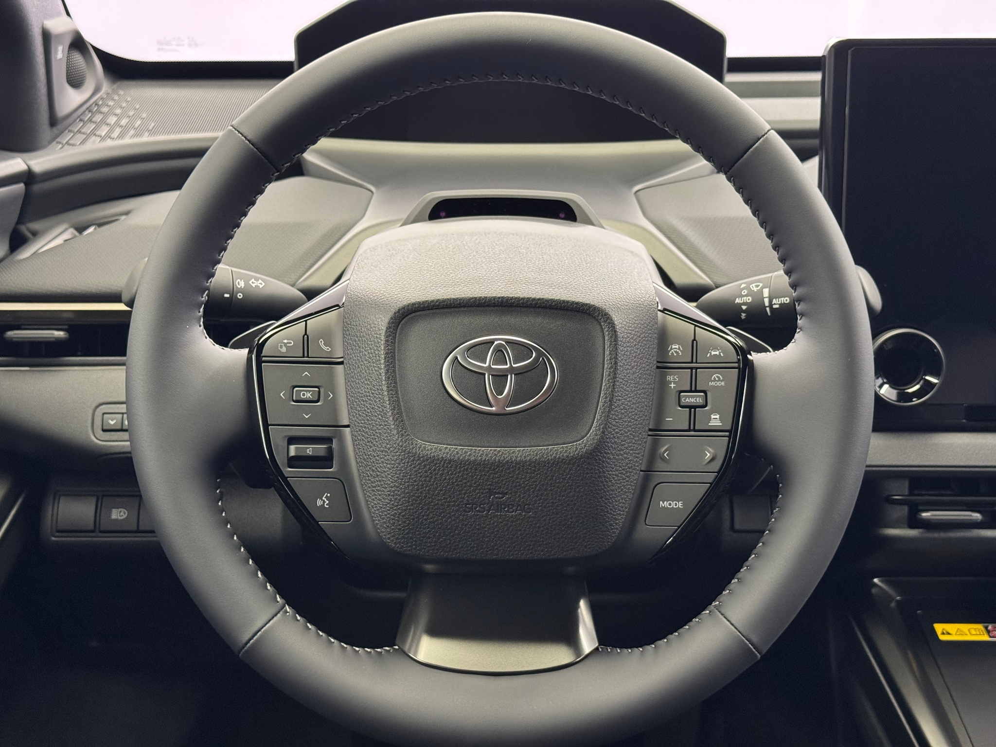 listing desktop thumbnail image 12