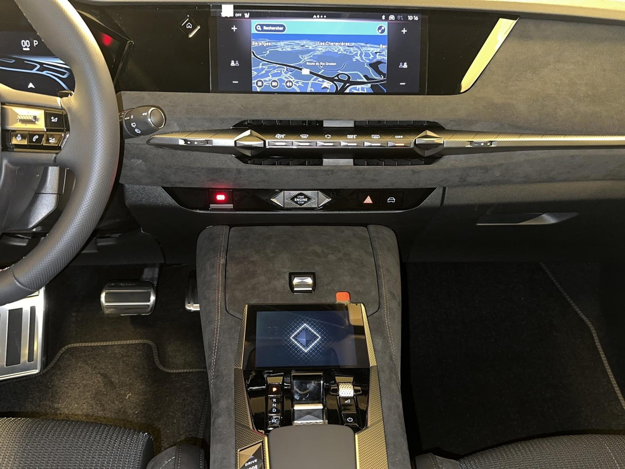 listing desktop thumbnail image 14