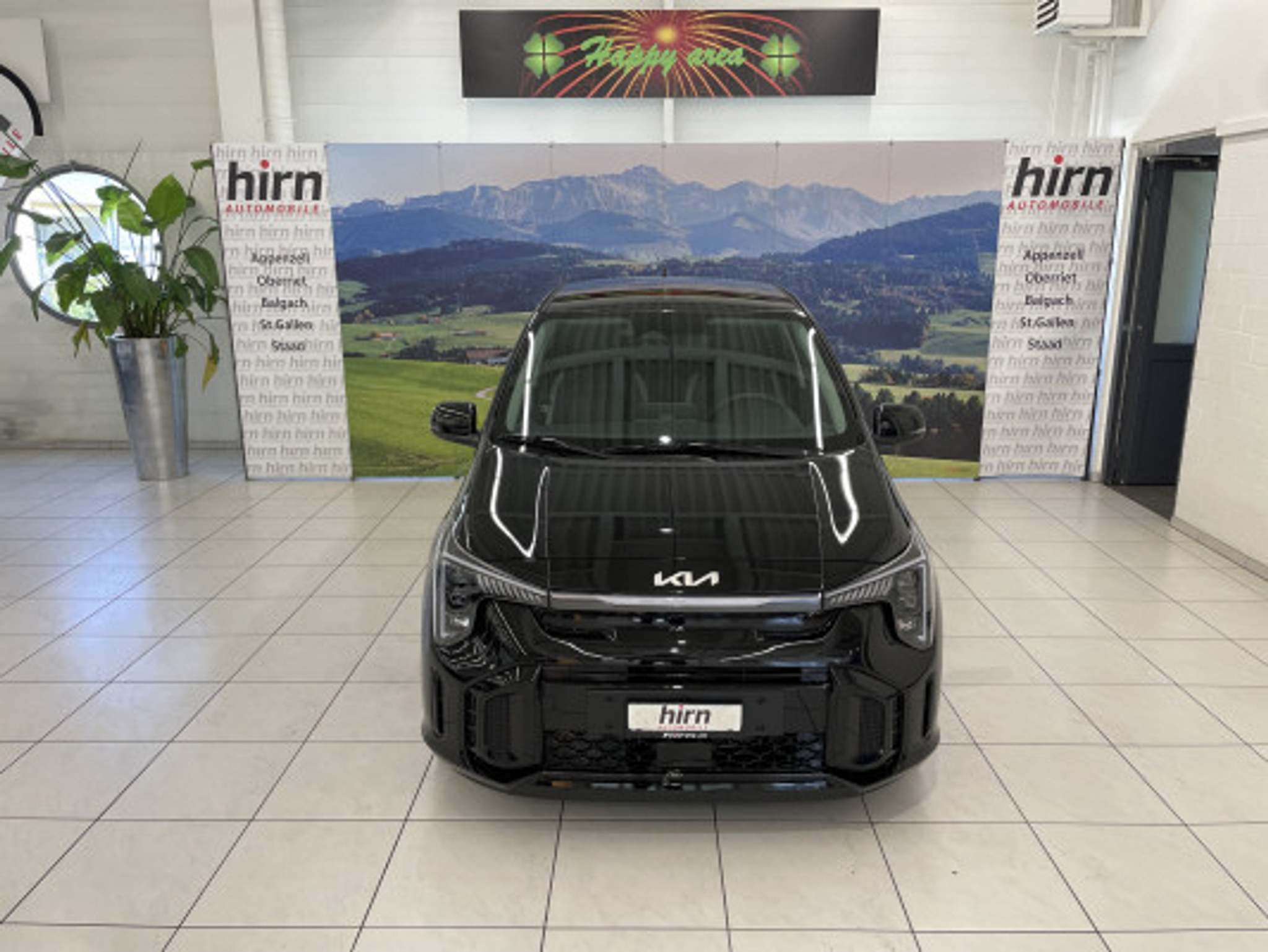 listing desktop thumbnail image 1